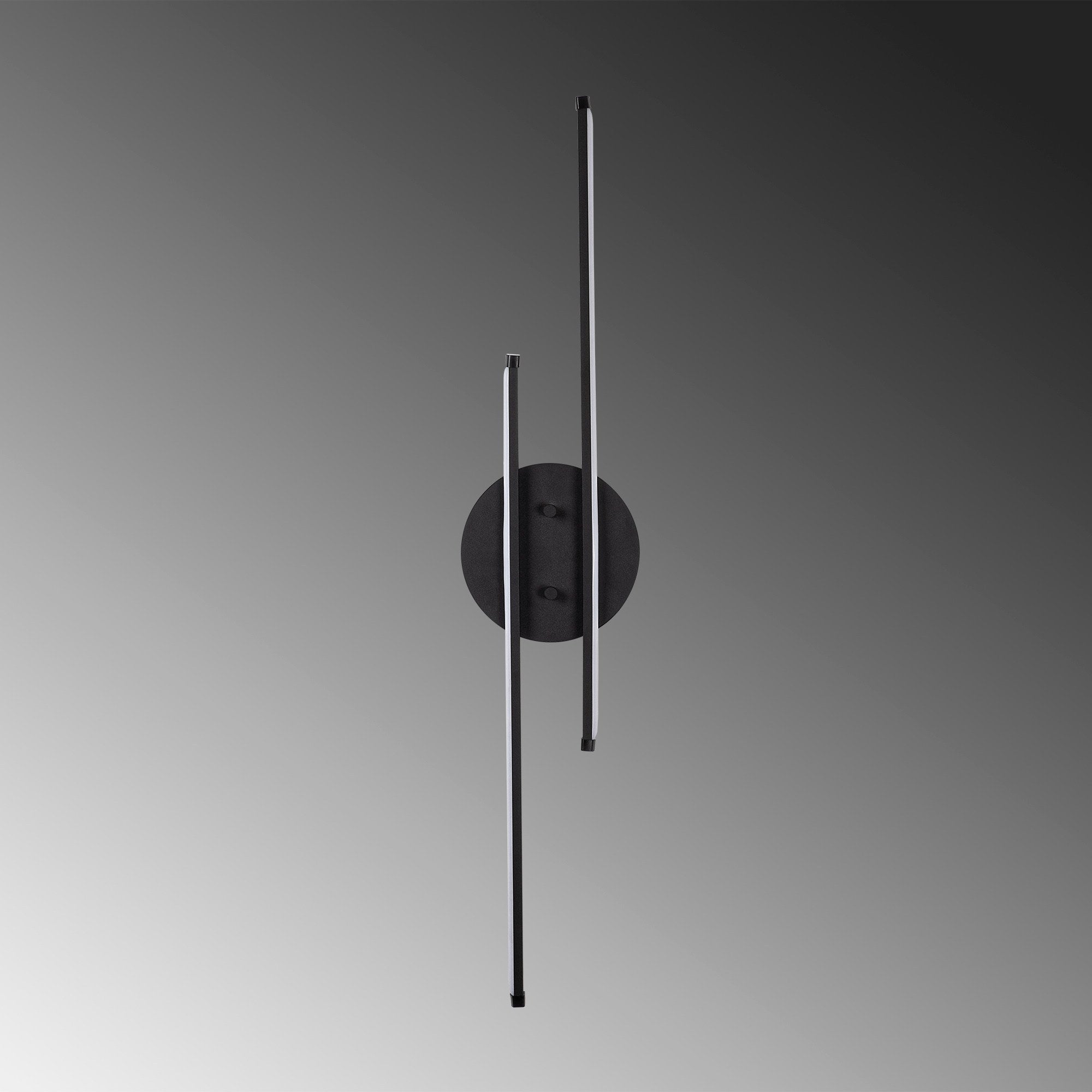Umut - 13299 in Schwarz präsentiert im Onlineshop von KAQTU Design AG. Wandleuchte ist von Opviq
