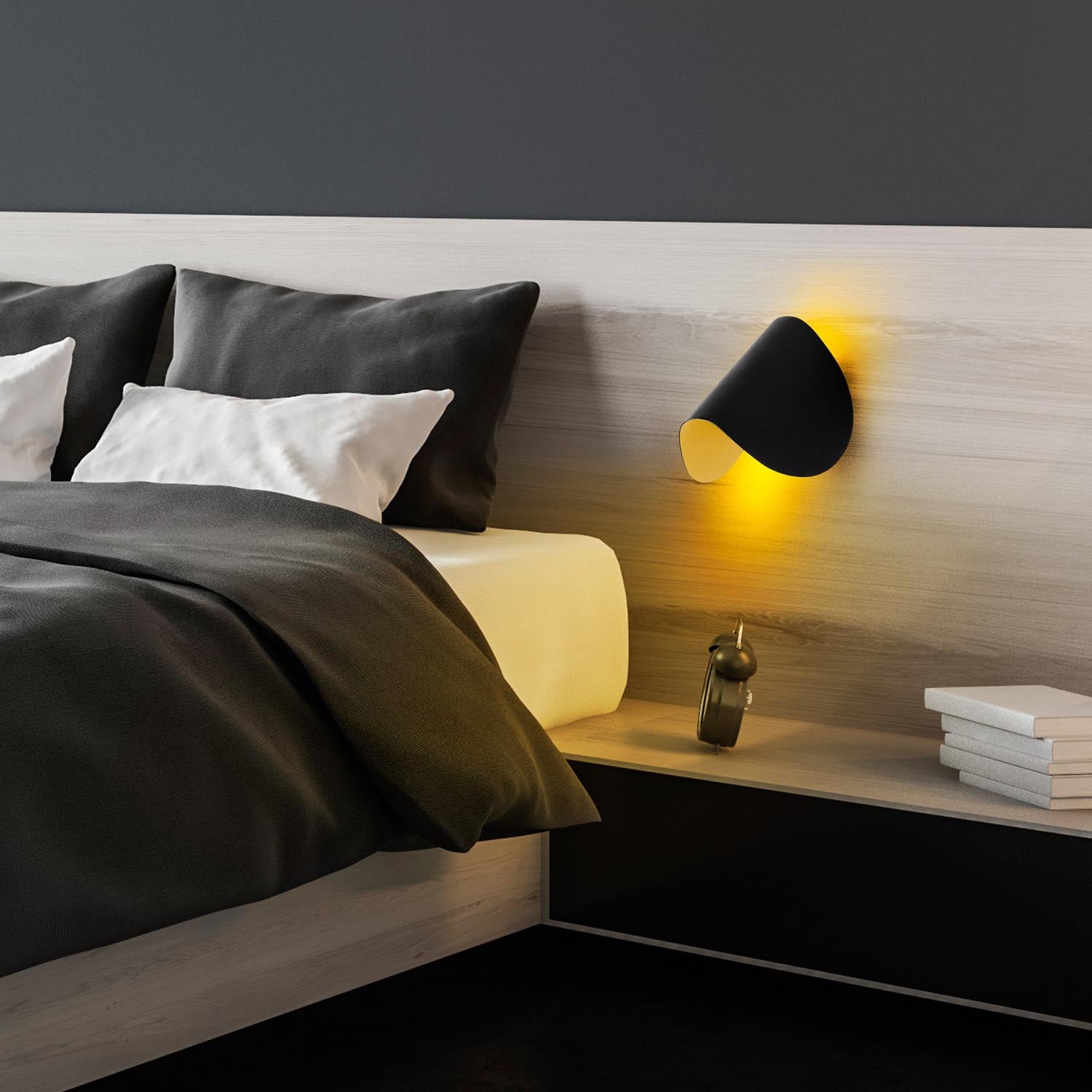 Heybe - 13623 in Schwarz präsentiert im Onlineshop von KAQTU Design AG. Wandleuchte ist von Opviq