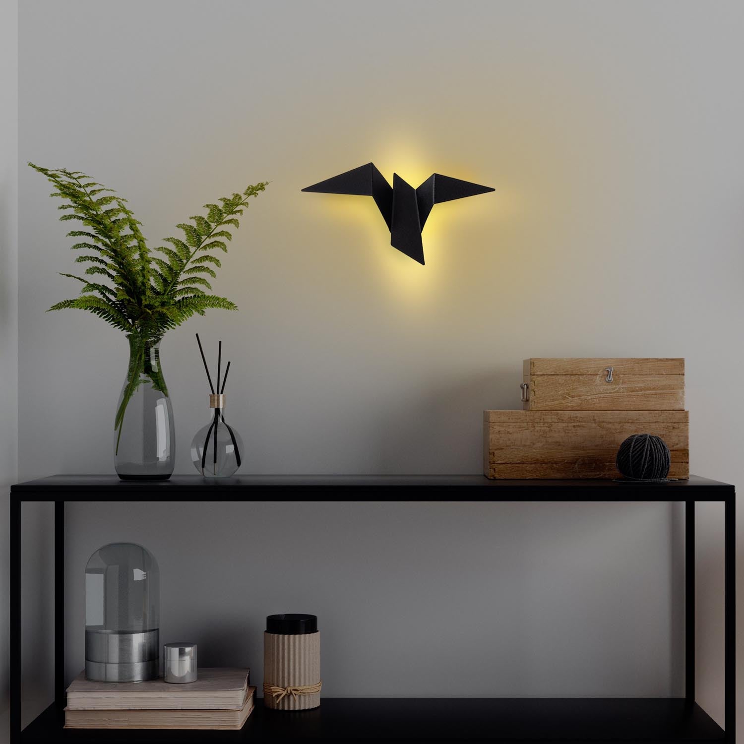 Pacalı - 13500 - M in Schwarz präsentiert im Onlineshop von KAQTU Design AG. Wandleuchte ist von Opviq
