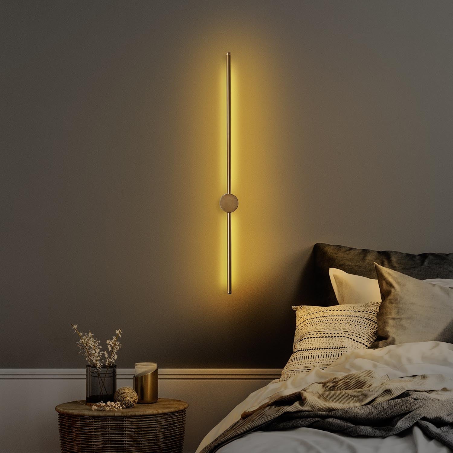 Sword - 13487 in Gold präsentiert im Onlineshop von KAQTU Design AG. Wandleuchte ist von Opviq