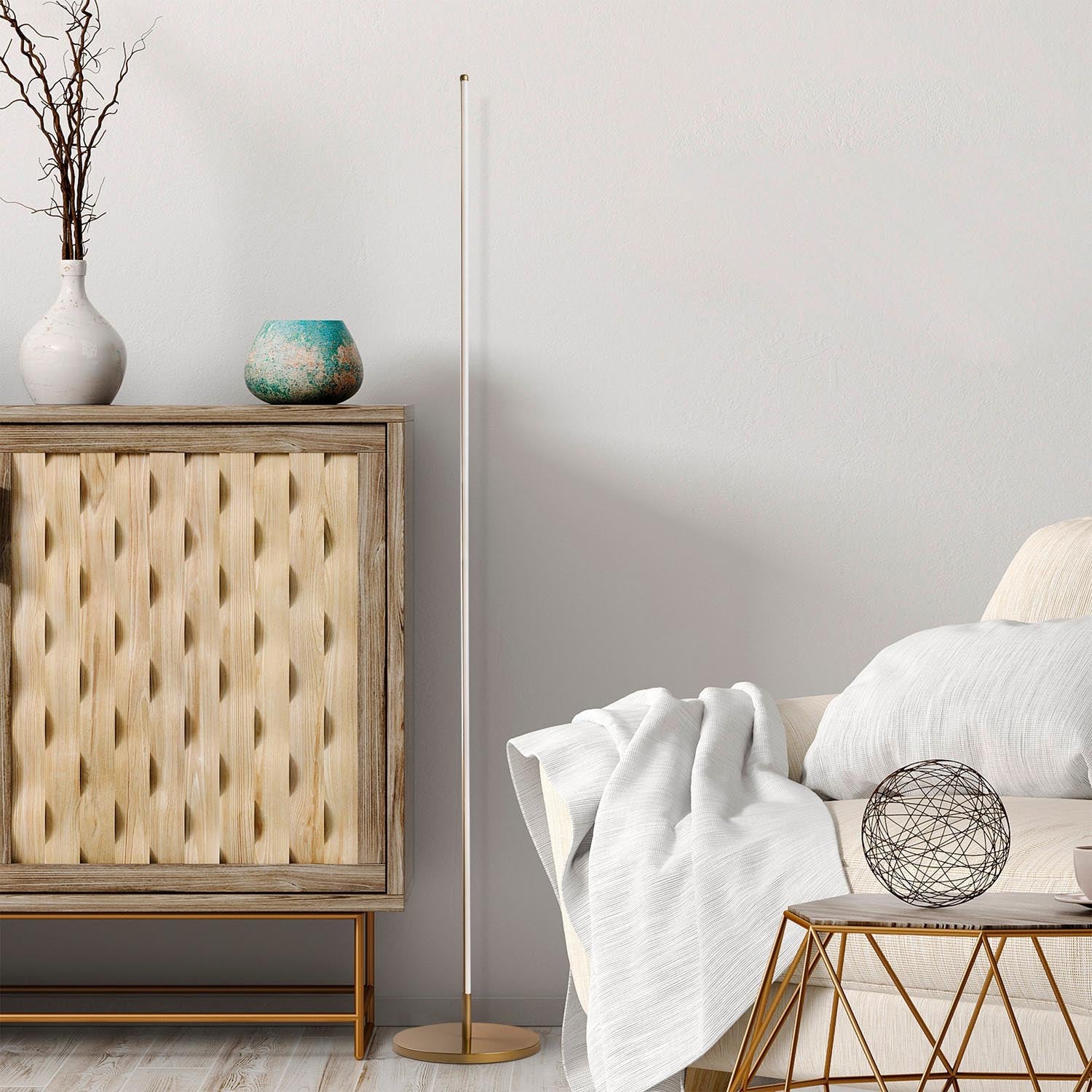 Only - 13318 in Gold präsentiert im Onlineshop von KAQTU Design AG. Stehleuchte ist von Opviq