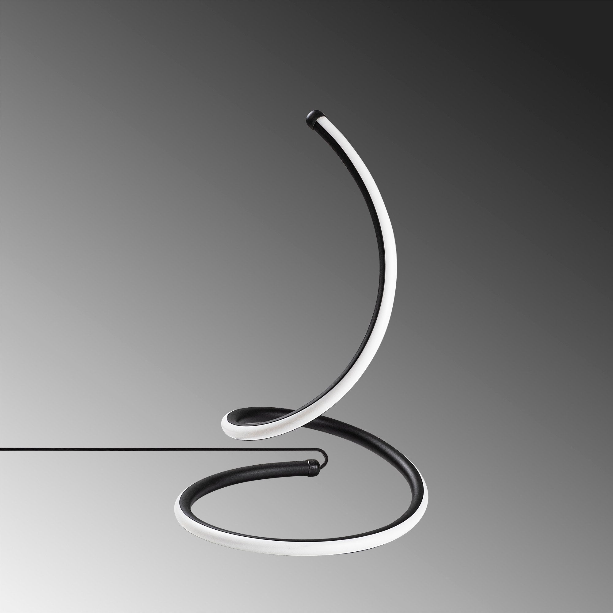 Yay - 13286 in Schwarz präsentiert im Onlineshop von KAQTU Design AG. Tischleuchte ist von Opviq