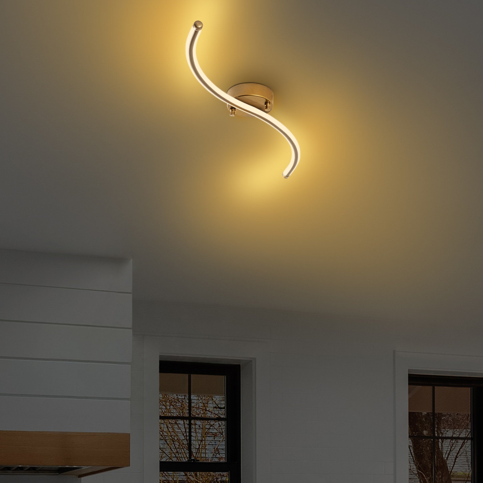 Yılan - 13279 in Gold präsentiert im Onlineshop von KAQTU Design AG. Deckenleuchte ist von Opviq