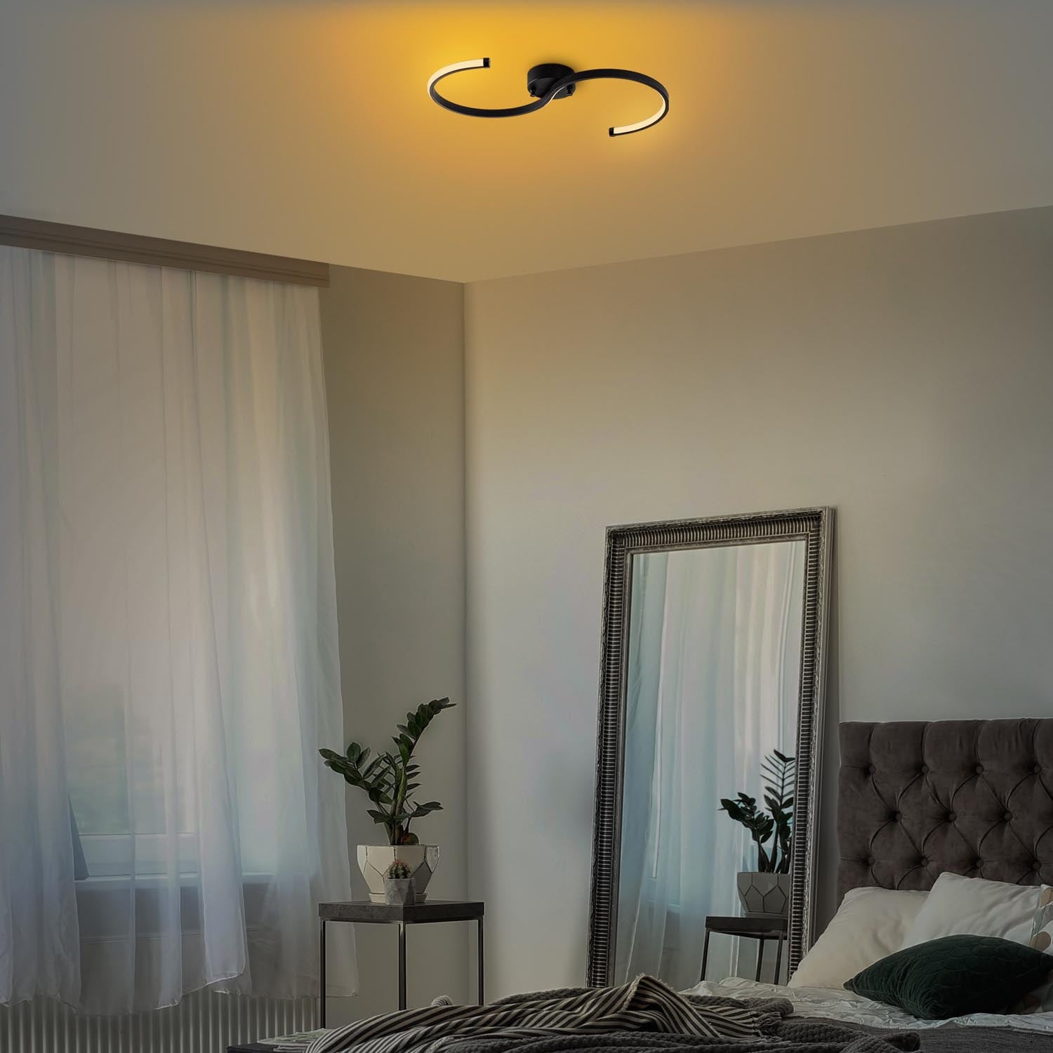 Es - 13583 in Schwarz präsentiert im Onlineshop von KAQTU Design AG. Deckenleuchte ist von Opviq