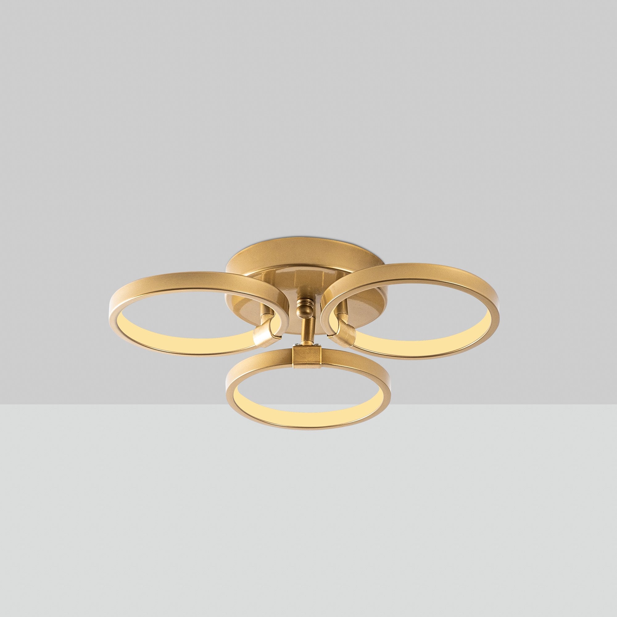 Halka-13311 in Gold präsentiert im Onlineshop von KAQTU Design AG. Deckenleuchte ist von Opviq