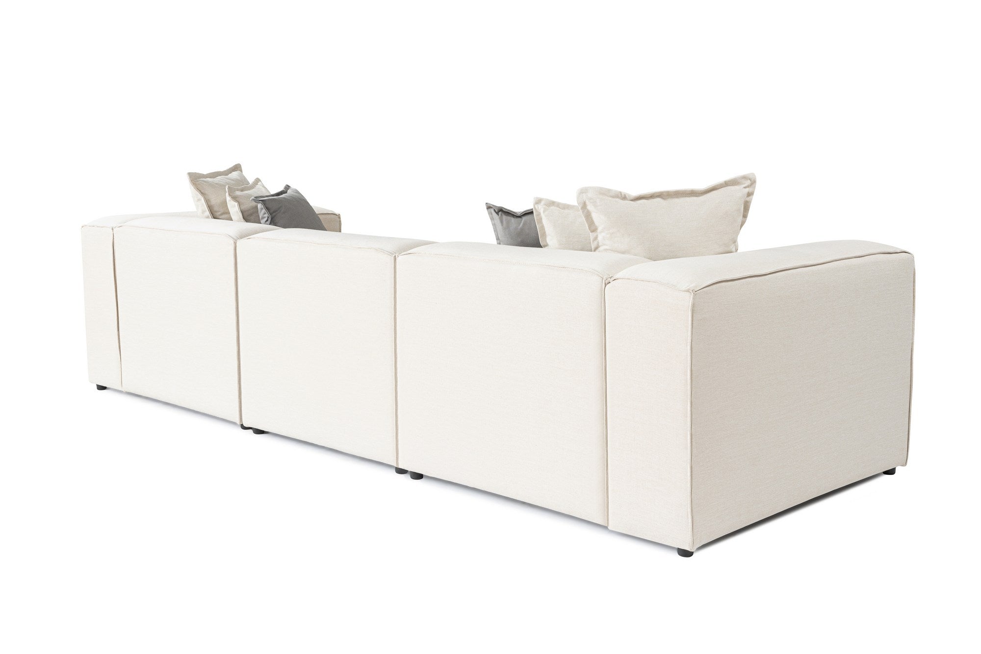 Frida 4 - Ecru in Ecru präsentiert im Onlineshop von KAQTU Design AG. Ecksofa ist von Atelier Del Sofa