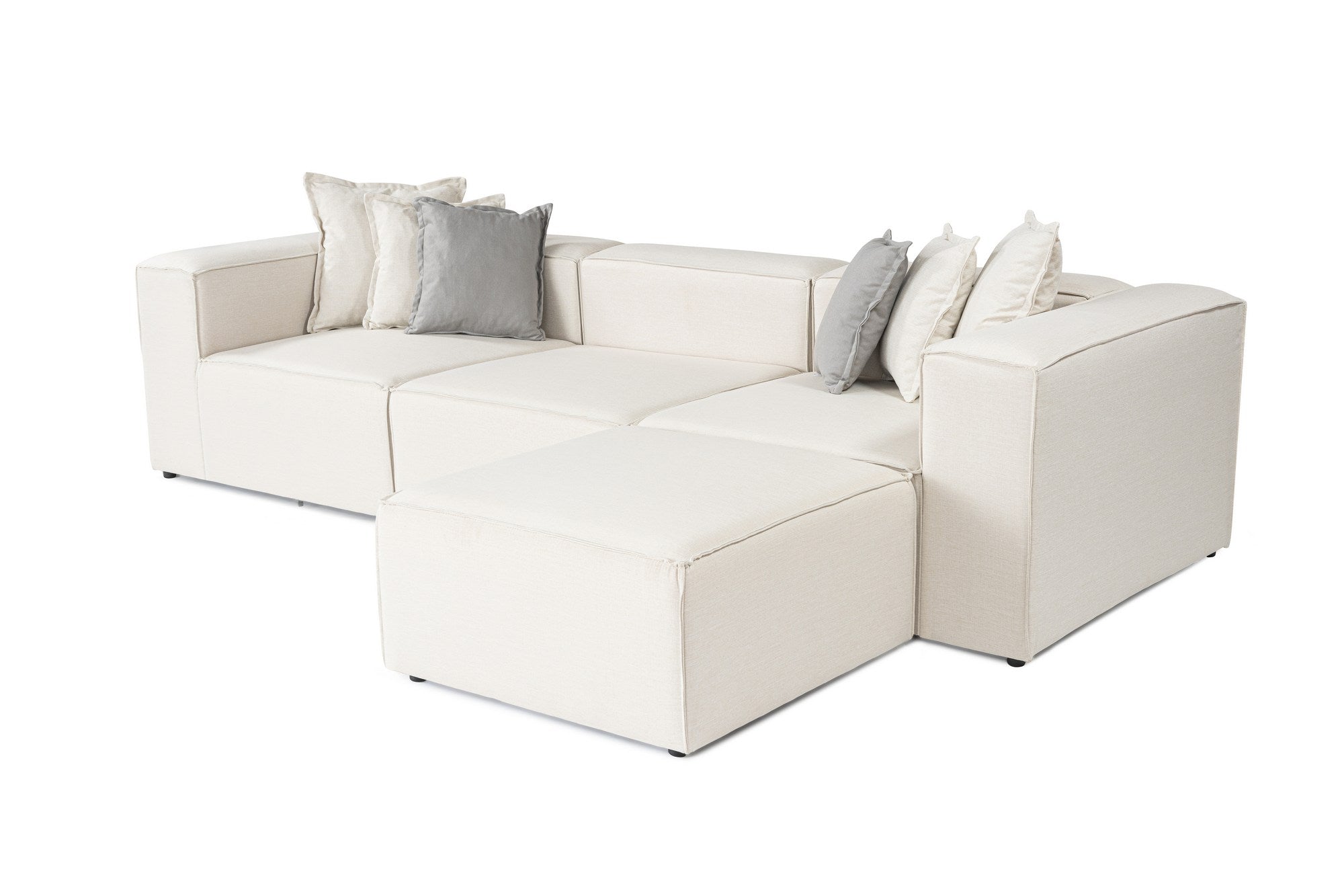 Frida 4 - Ecru in Ecru präsentiert im Onlineshop von KAQTU Design AG. Ecksofa ist von Atelier Del Sofa