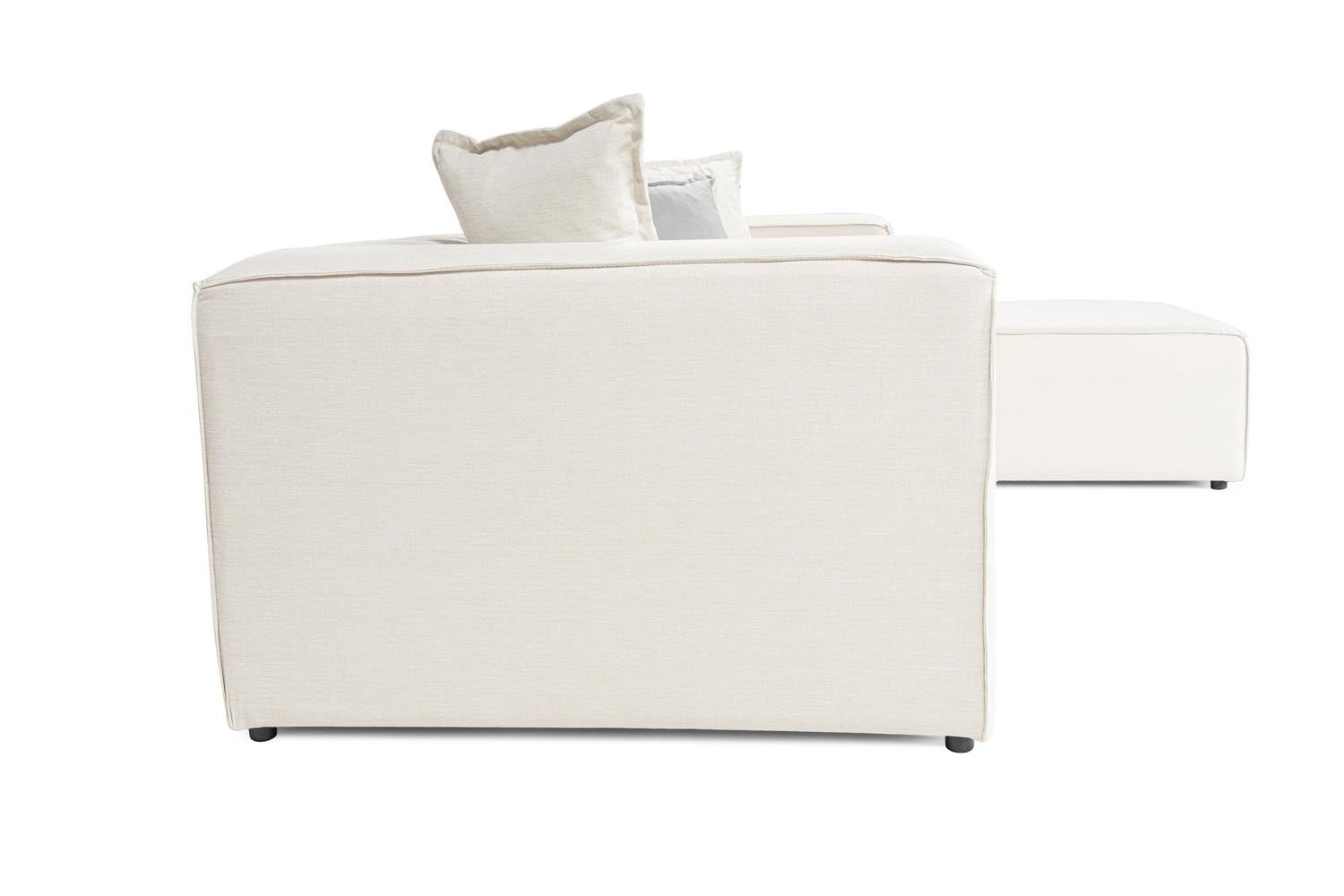 Frida 4 - Ecru in Ecru präsentiert im Onlineshop von KAQTU Design AG. Ecksofa ist von Atelier Del Sofa