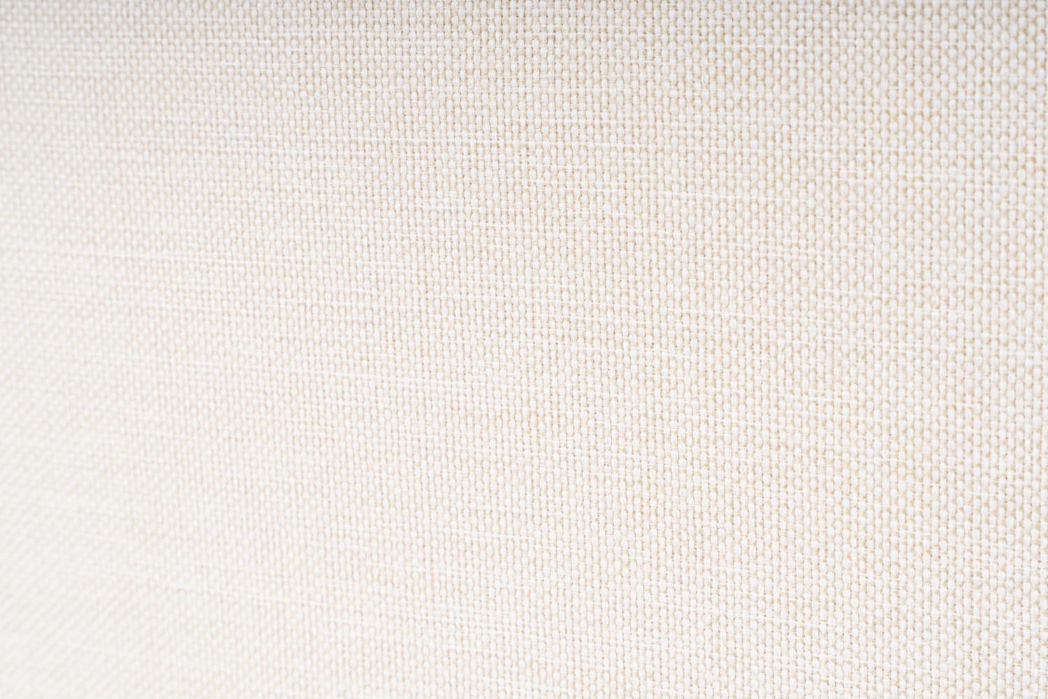 Frida 4 - Ecru in Ecru präsentiert im Onlineshop von KAQTU Design AG. Ecksofa ist von Atelier Del Sofa