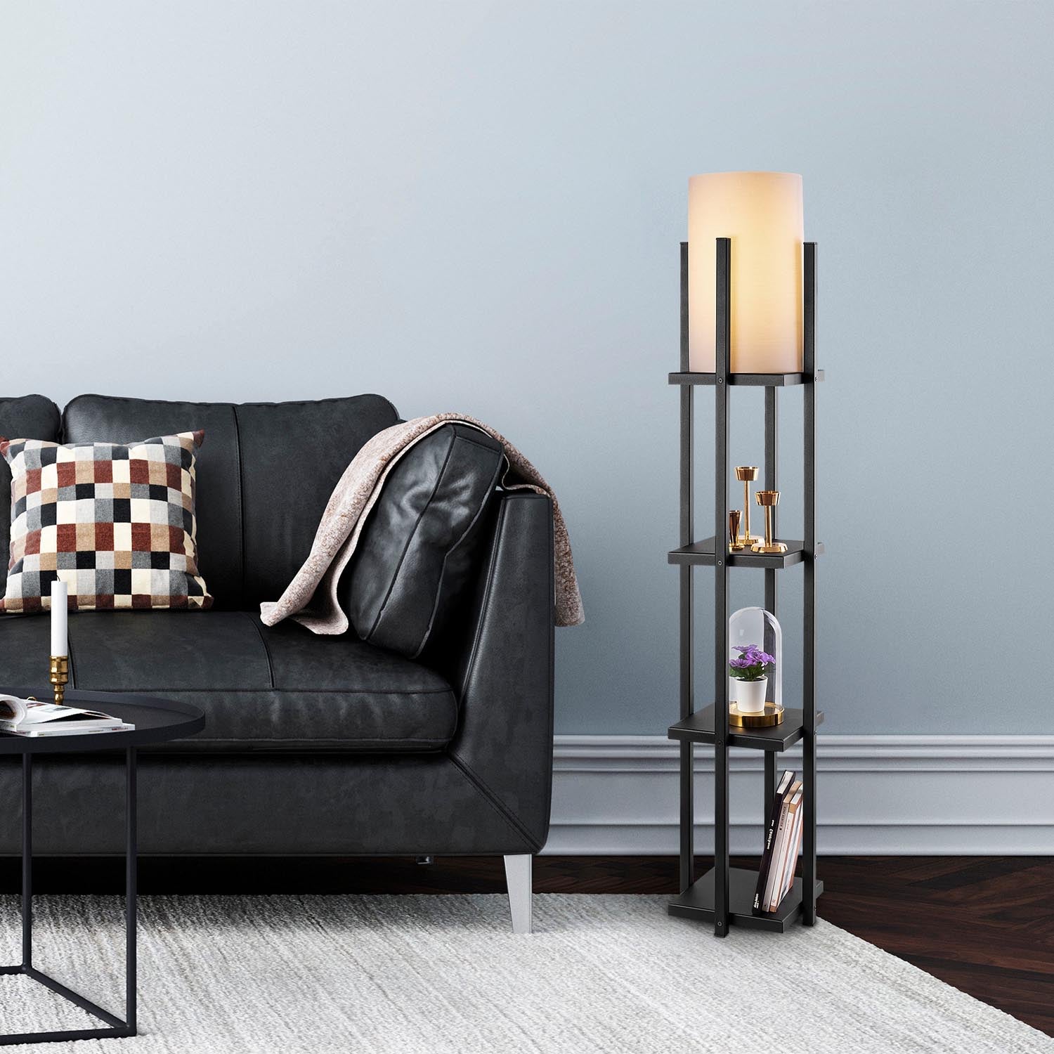 7111 - Black in Schwarz präsentiert im Onlineshop von KAQTU Design AG. Stehleuchte ist von Opviq