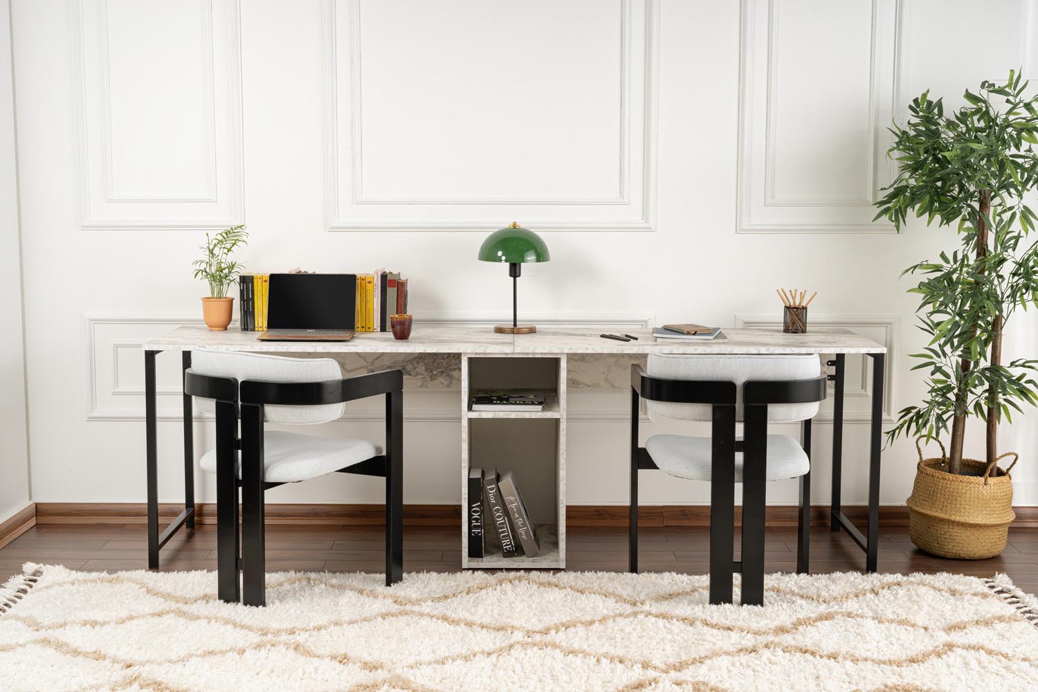 Twin Study Desk - Freesia Marble, Black in Freesia
 Marmor
 Schwarz präsentiert im Onlineshop von KAQTU Design AG. Schreibtisch ist von Nordure