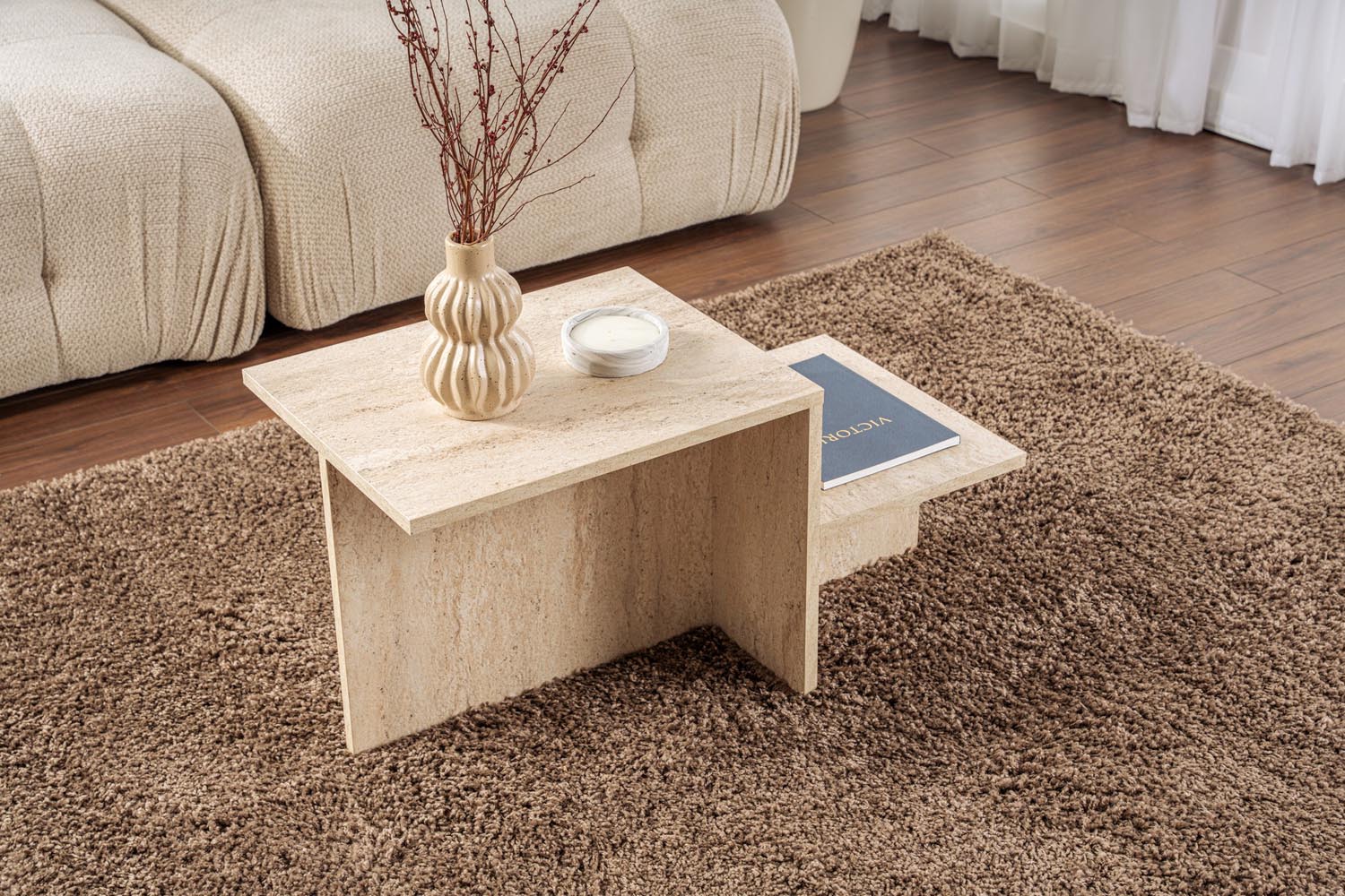 Harmony - Travertine in Travertin präsentiert im Onlineshop von KAQTU Design AG. Beistelltisch ist von Nordure