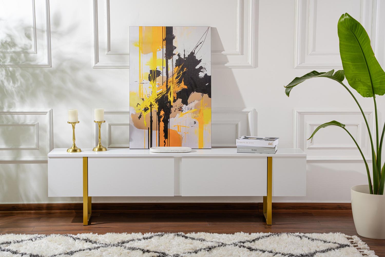 Serenity - White, Gold in Weisses Gold präsentiert im Onlineshop von KAQTU Design AG. Sideboard ist von Nordure