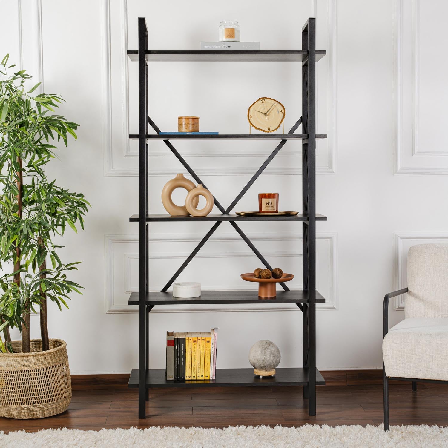 Elysian - Wood Black, Black in Holz Schwarz
 Schwarz präsentiert im Onlineshop von KAQTU Design AG. Bücherregal ist von Nordure