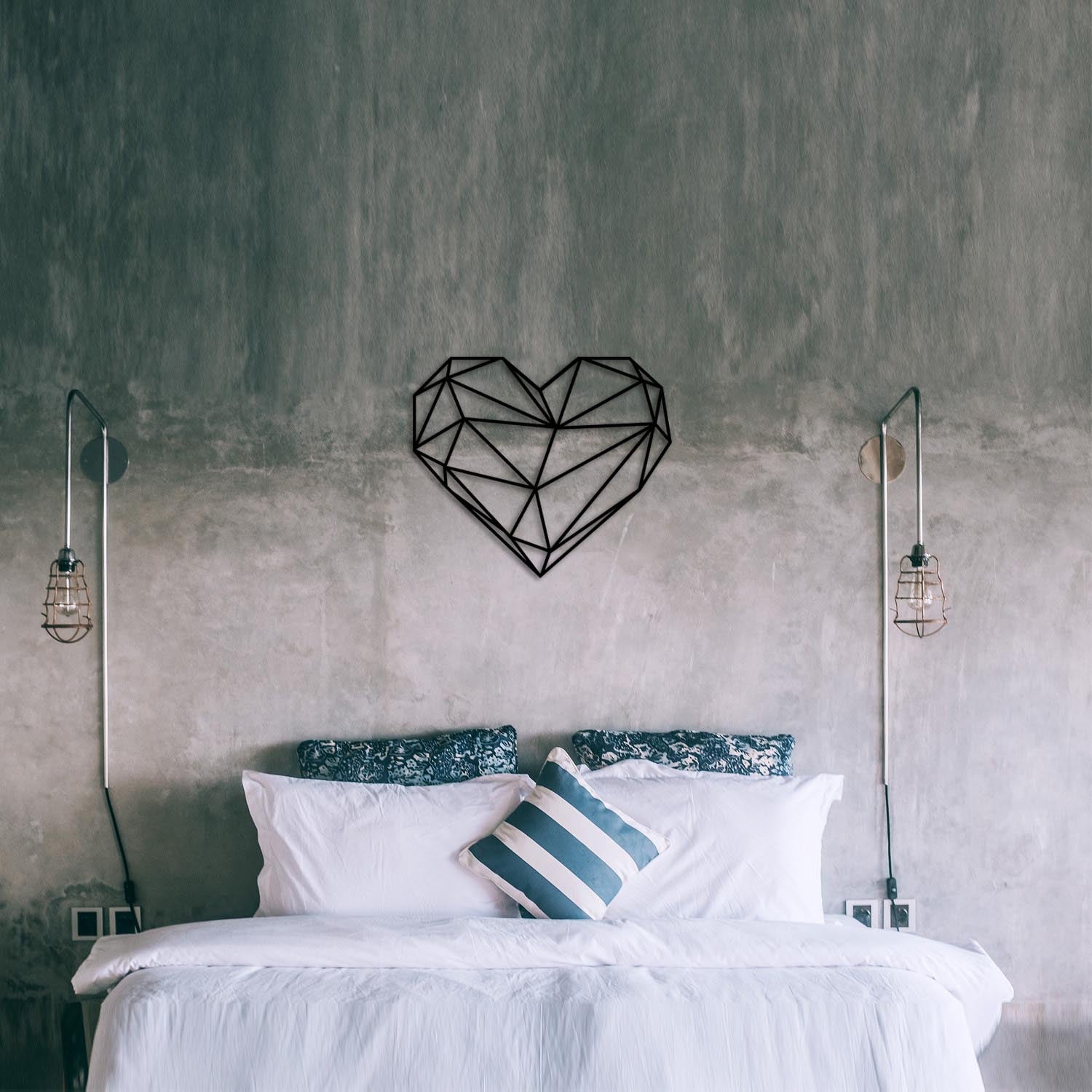 Heart Metal Decor in Schwarz präsentiert im Onlineshop von KAQTU Design AG. Wanddeko ist von Wallity
