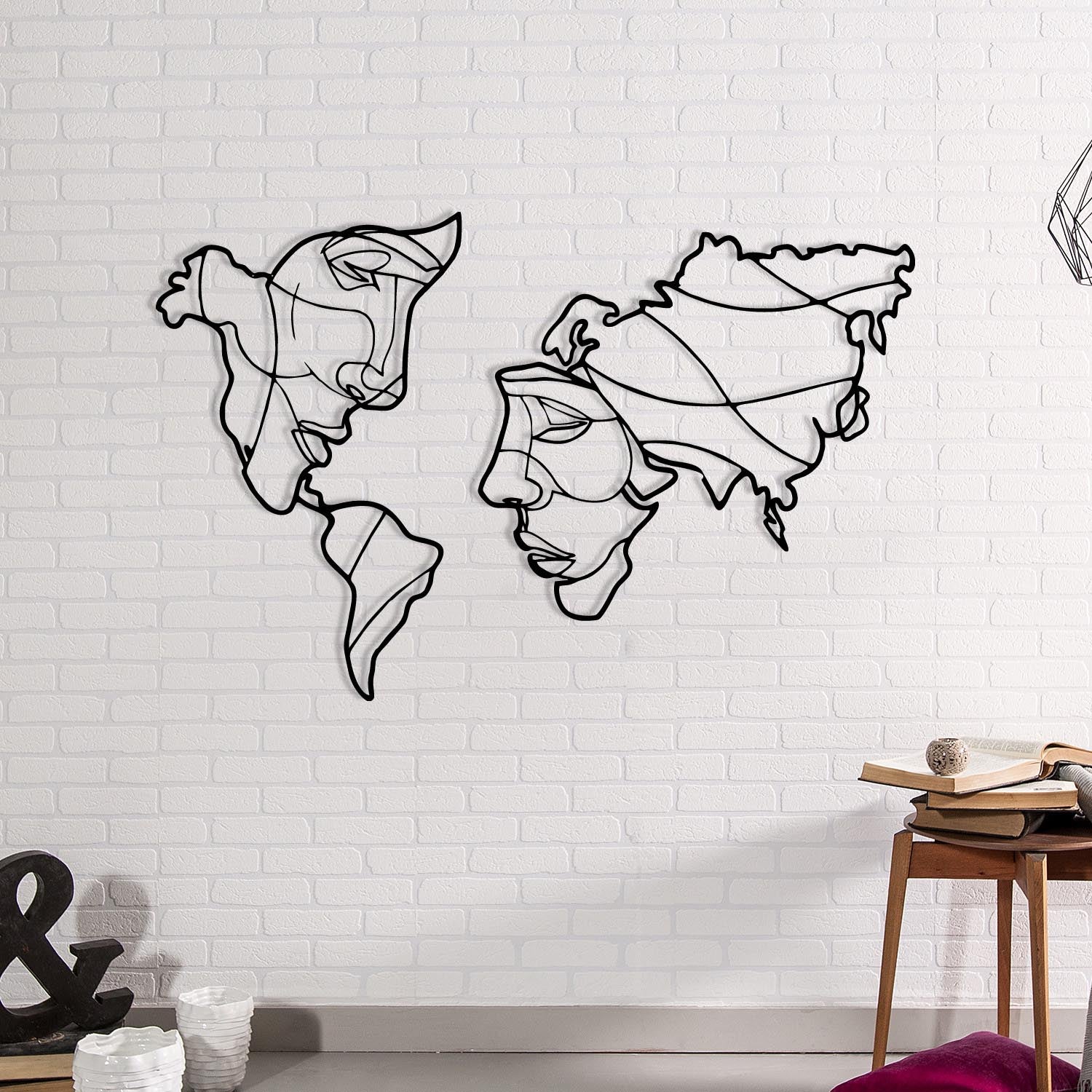 Suret Two in Schwarz präsentiert im Onlineshop von KAQTU Design AG. Wanddeko ist von Wallity