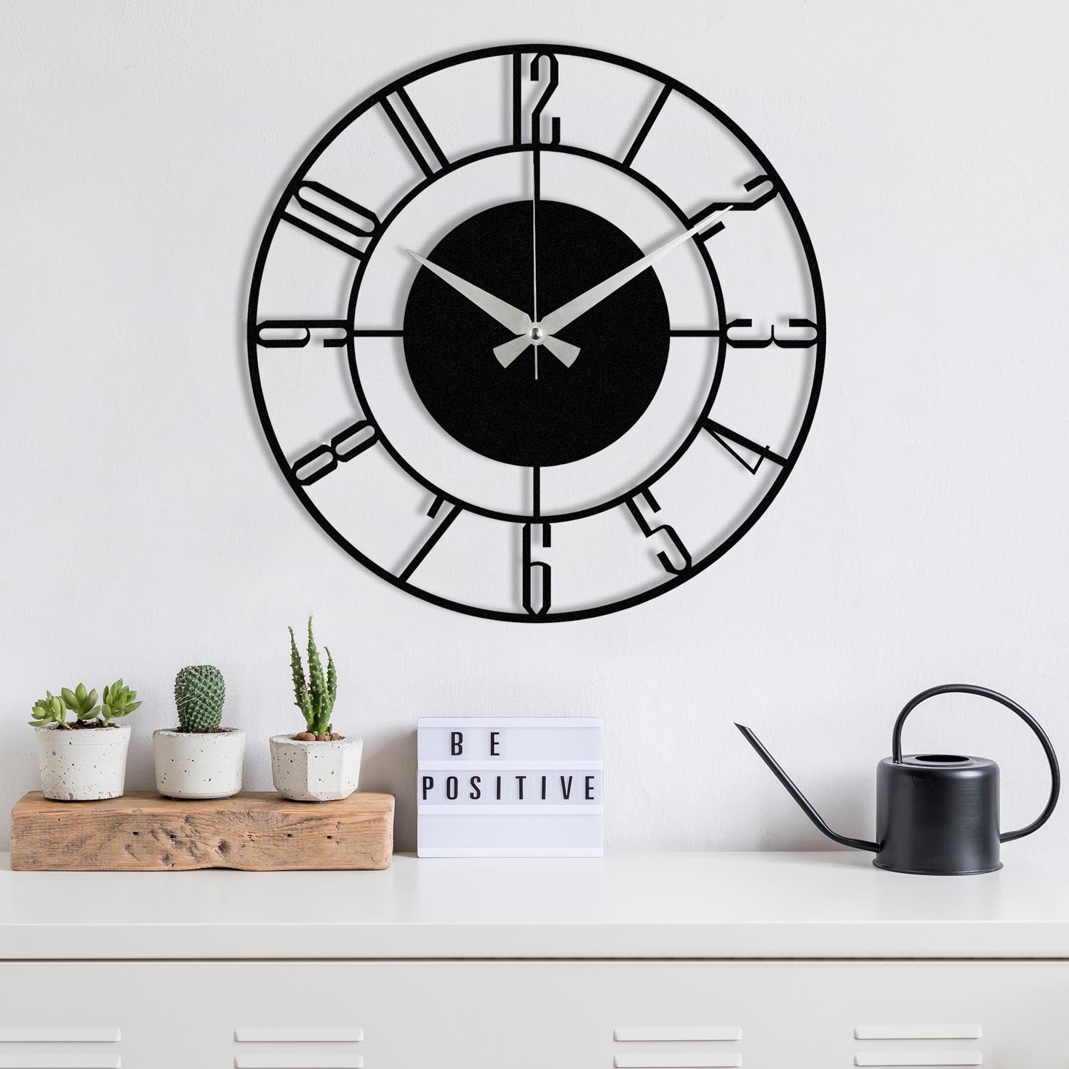 Enzoclock - S011 in Schwarz präsentiert im Onlineshop von KAQTU Design AG. Wanduhr ist von Wallity