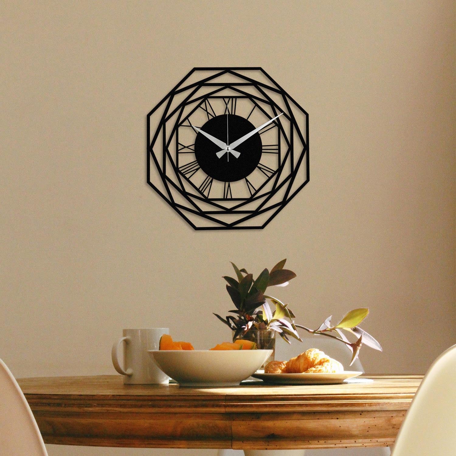 Enzoclock - S012 in Schwarz präsentiert im Onlineshop von KAQTU Design AG. Wanduhr ist von Wallity