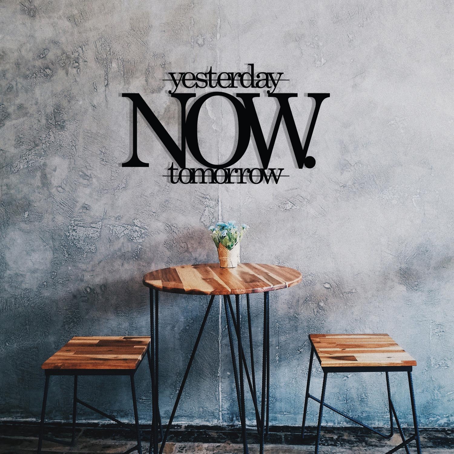 Now in Schwarz präsentiert im Onlineshop von KAQTU Design AG. Wanddeko ist von Wallity