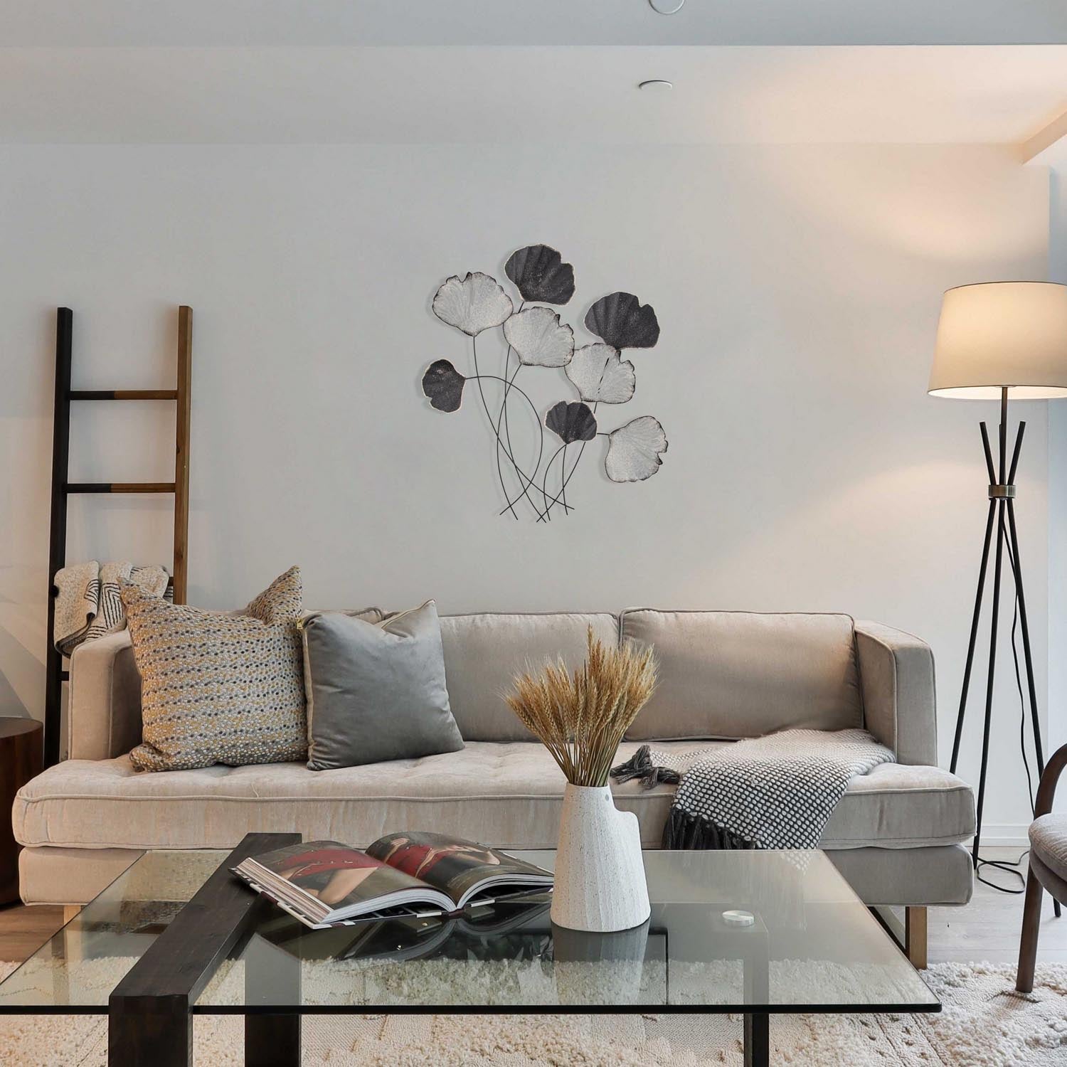 Vuzuh 2 in Mehrfarbig präsentiert im Onlineshop von KAQTU Design AG. Wanddeko ist von Wallity