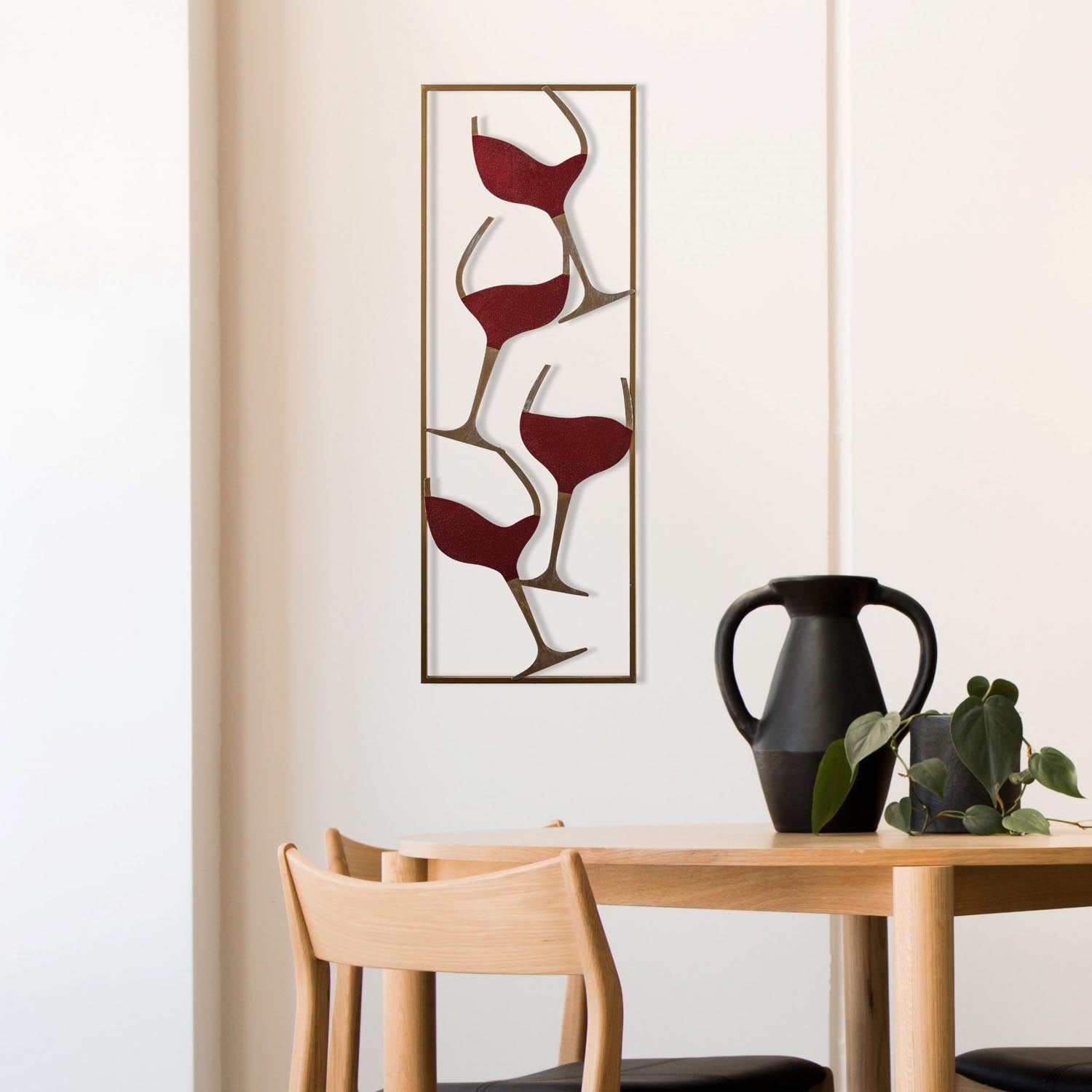 Wine - 2 in Mehrfarbig präsentiert im Onlineshop von KAQTU Design AG. Wanddeko ist von Wallity