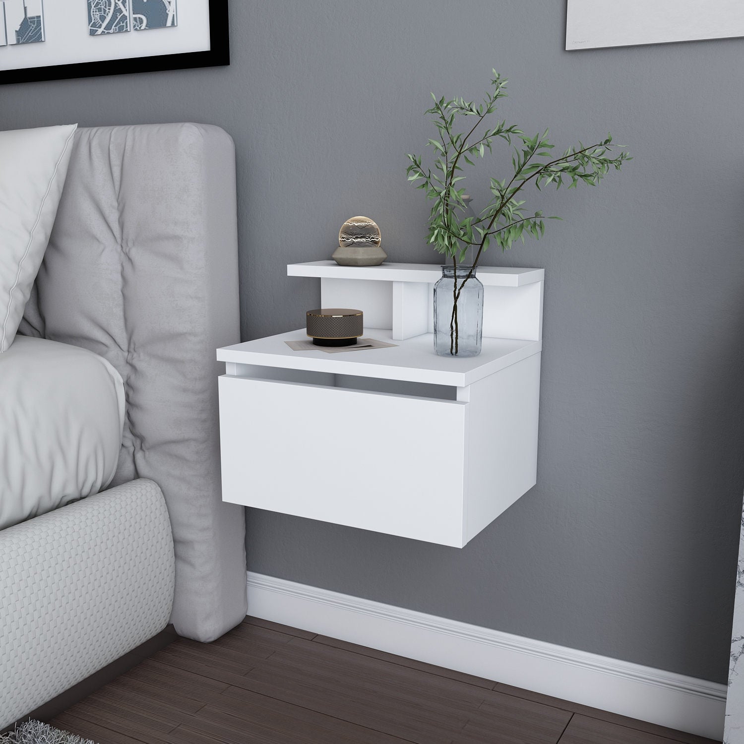 Alice - White in Weiss präsentiert im Onlineshop von KAQTU Design AG. Nachttisch ist von Hanah Home