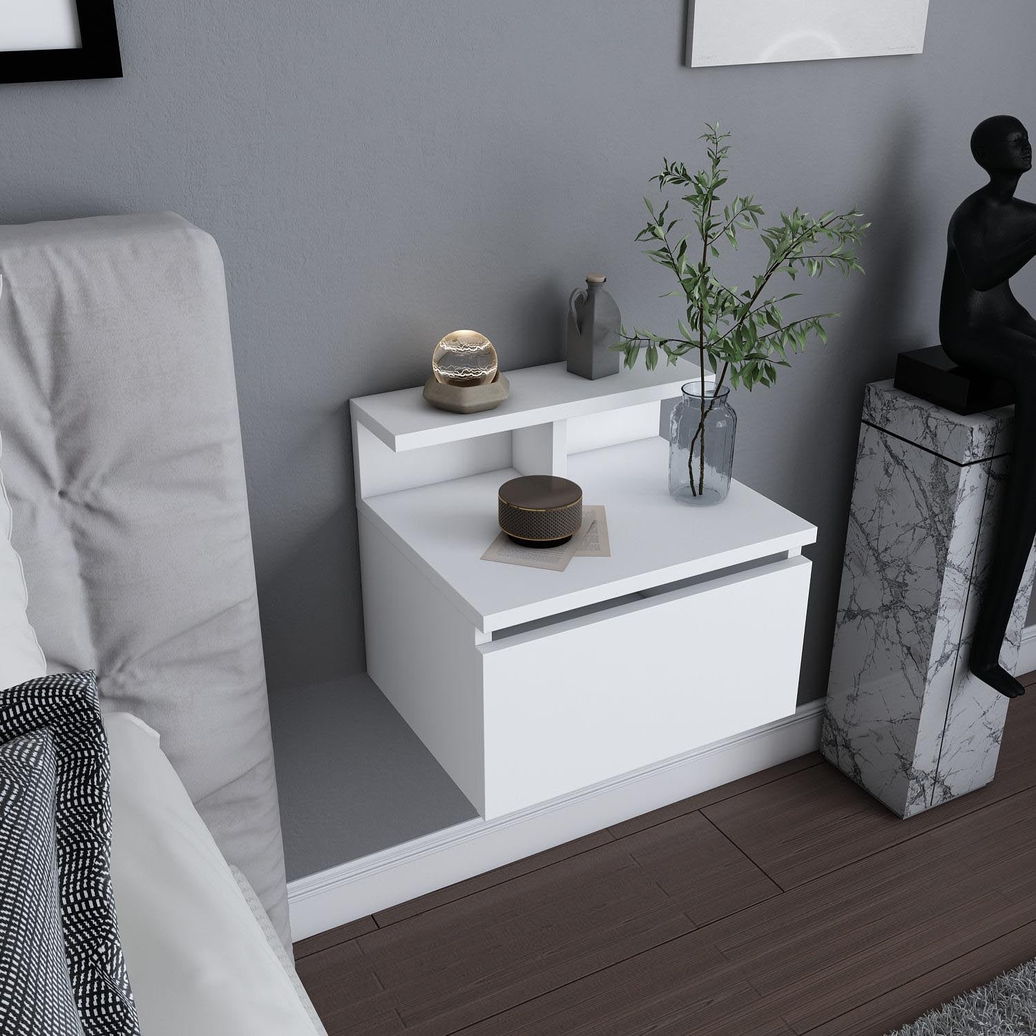 Alice - White in Weiss präsentiert im Onlineshop von KAQTU Design AG. Nachttisch ist von Hanah Home