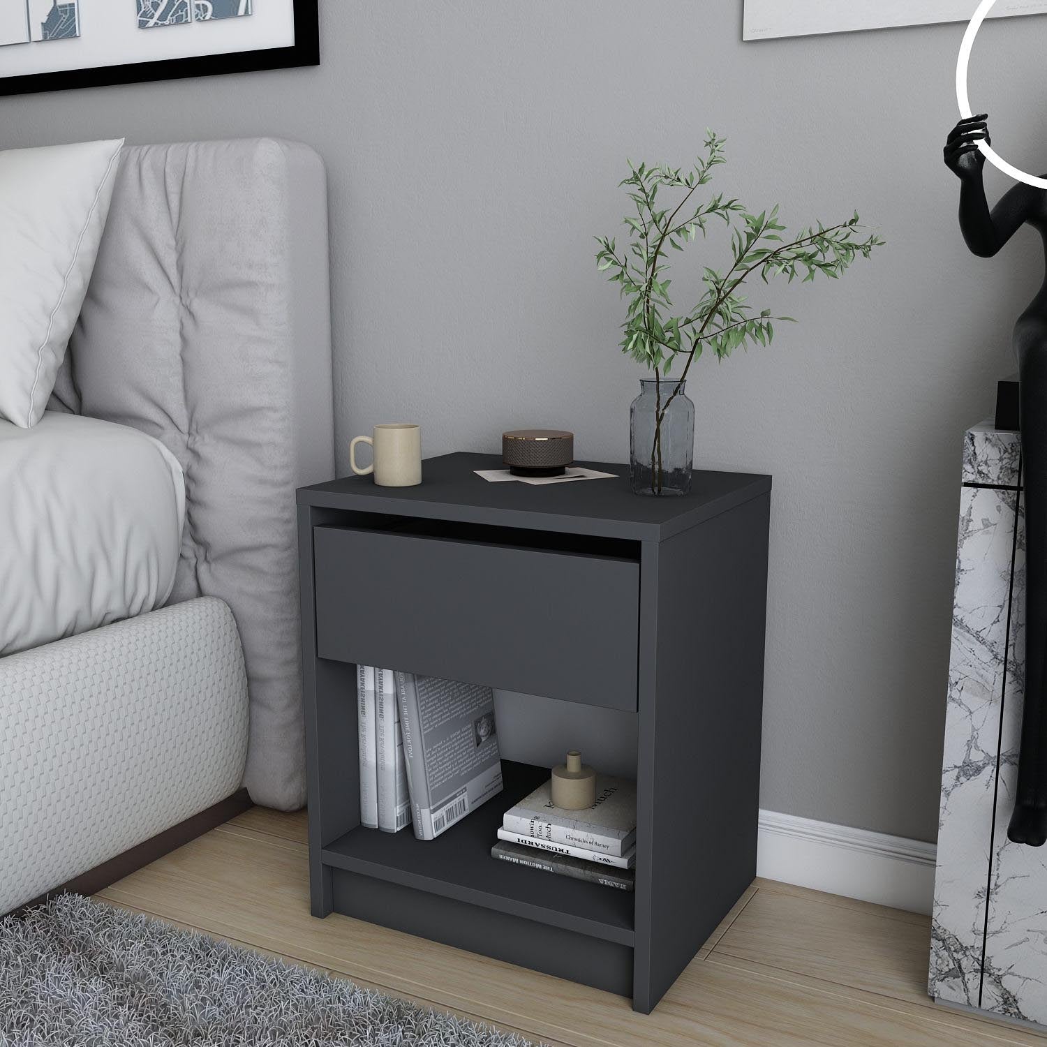 Sheridan - Anthracite in Anthrazit präsentiert im Onlineshop von KAQTU Design AG. Nachttisch ist von Hanah Home