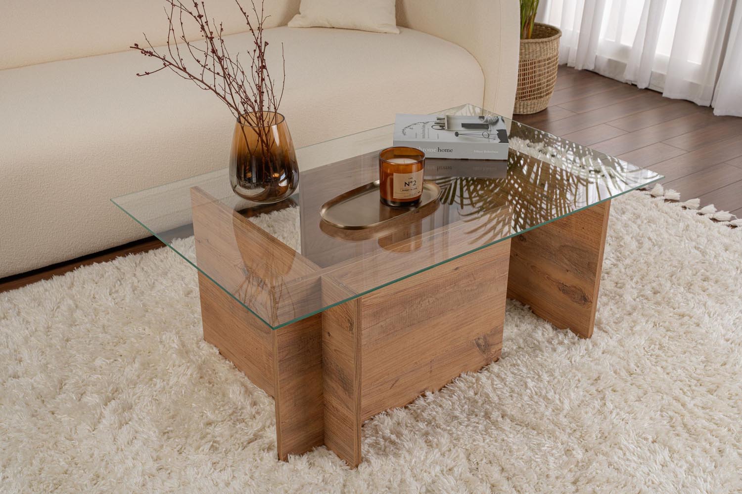 Vetrino - Atlantic Pine in Atlantische Kiefer präsentiert im Onlineshop von KAQTU Design AG. Beistelltisch ist von Nordure