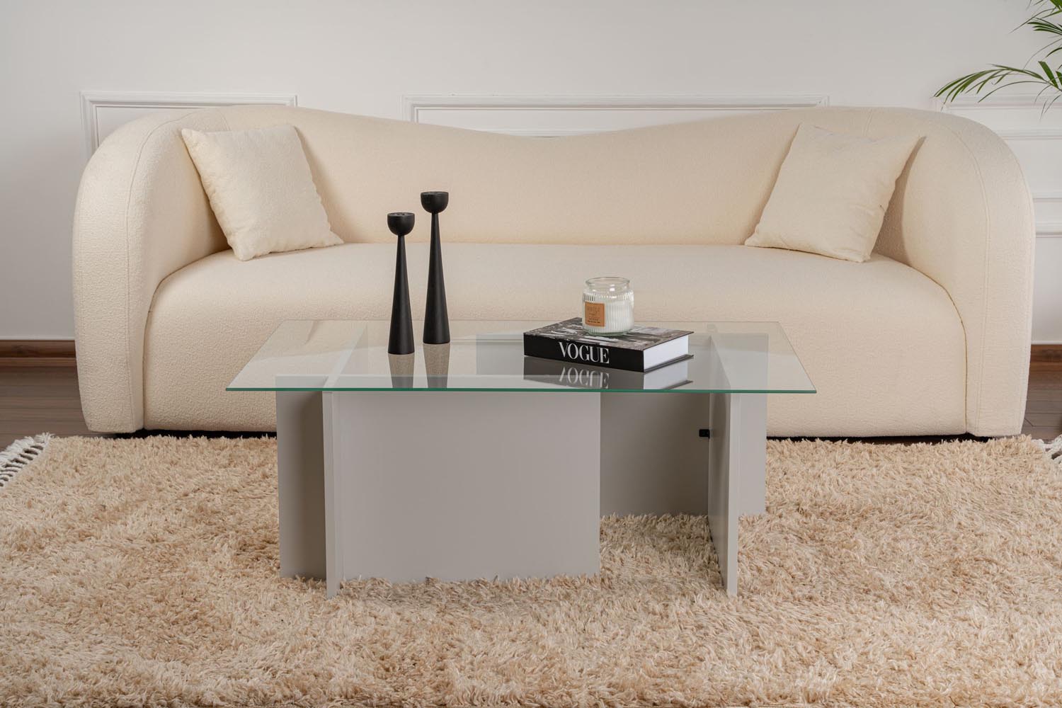 Vetrino - Grey in Grau präsentiert im Onlineshop von KAQTU Design AG. Beistelltisch ist von Nordure