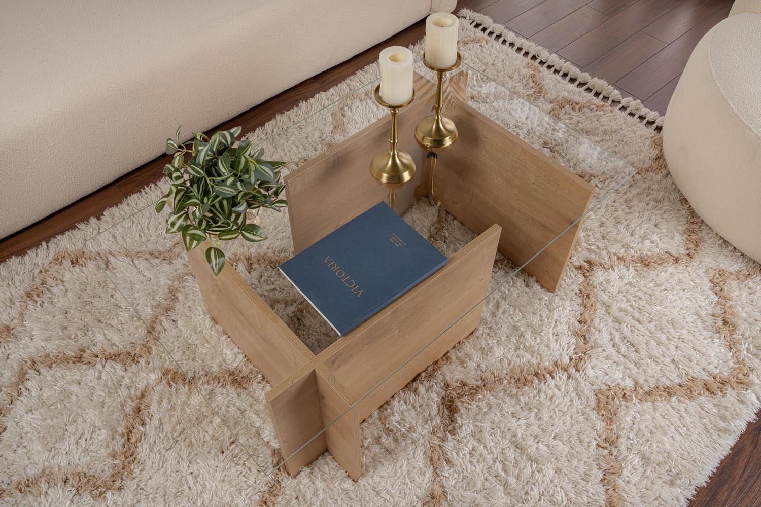 Vetrino - Honey Oak in Honig- Eiche präsentiert im Onlineshop von KAQTU Design AG. Beistelltisch ist von Nordure
