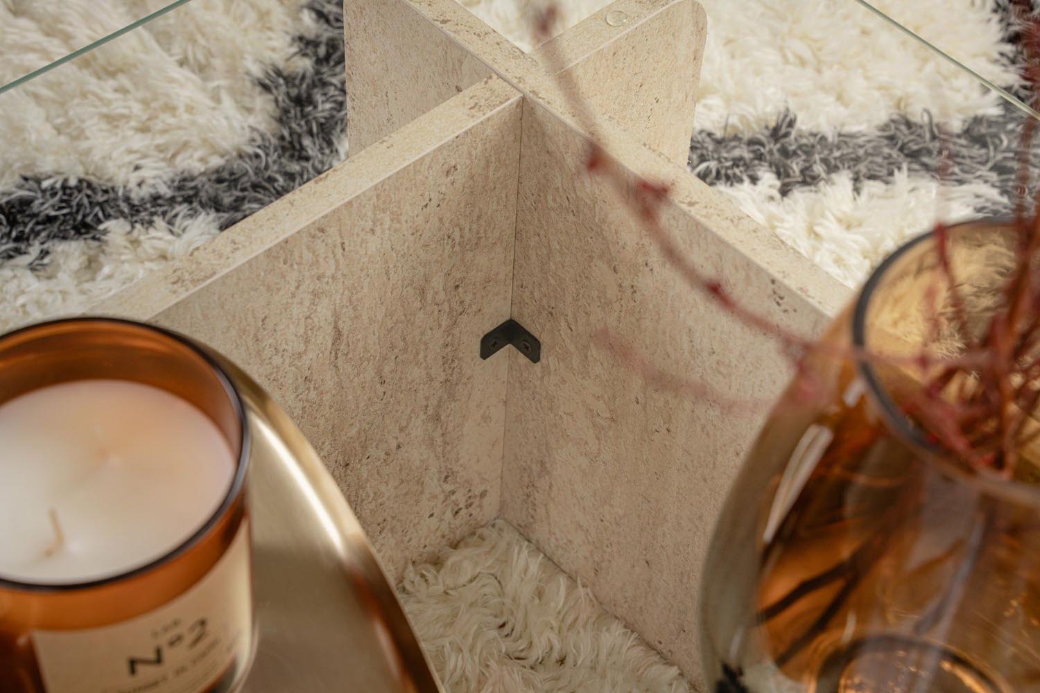 Flavio - Travertine in Travertin präsentiert im Onlineshop von KAQTU Design AG. Beistelltisch ist von Nordure