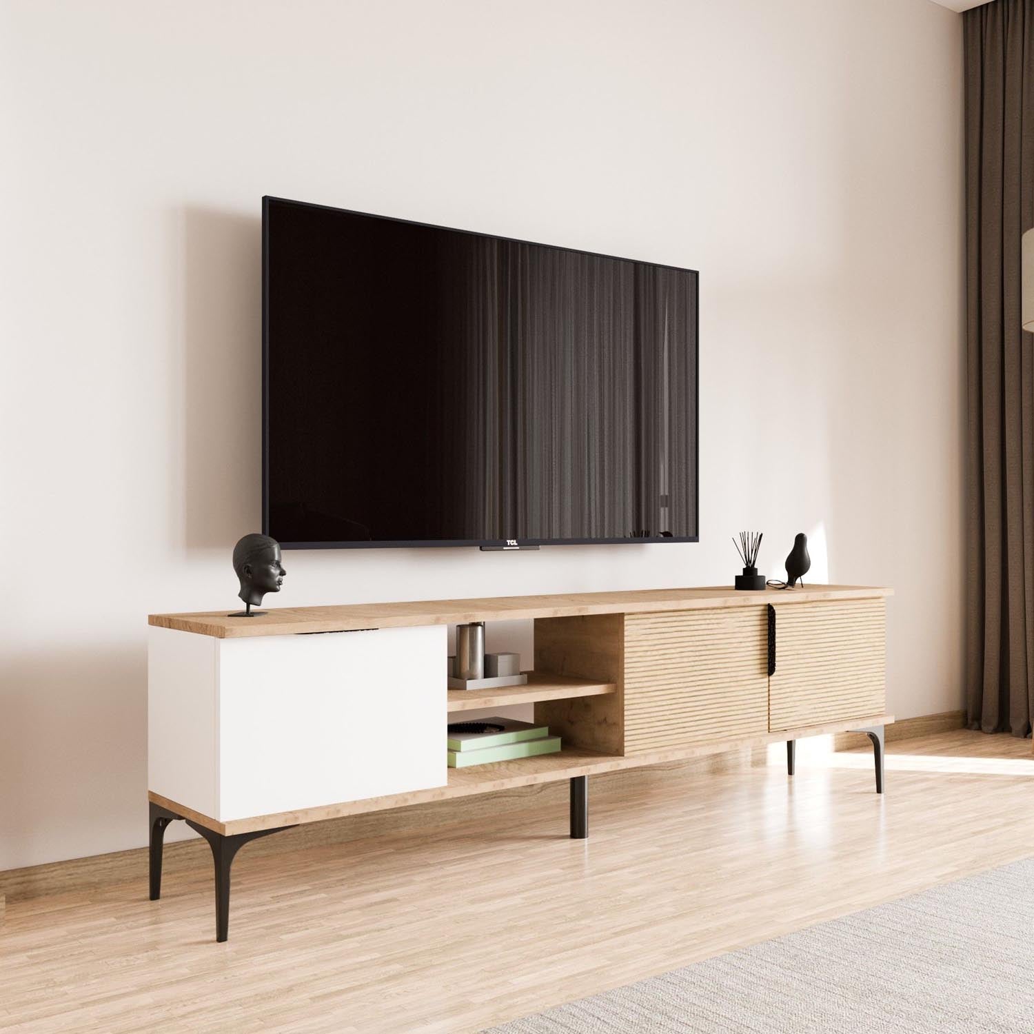 Tarz - White, Oak in Weisseiche präsentiert im Onlineshop von KAQTU Design AG. Sideboard ist von Hanah Home
