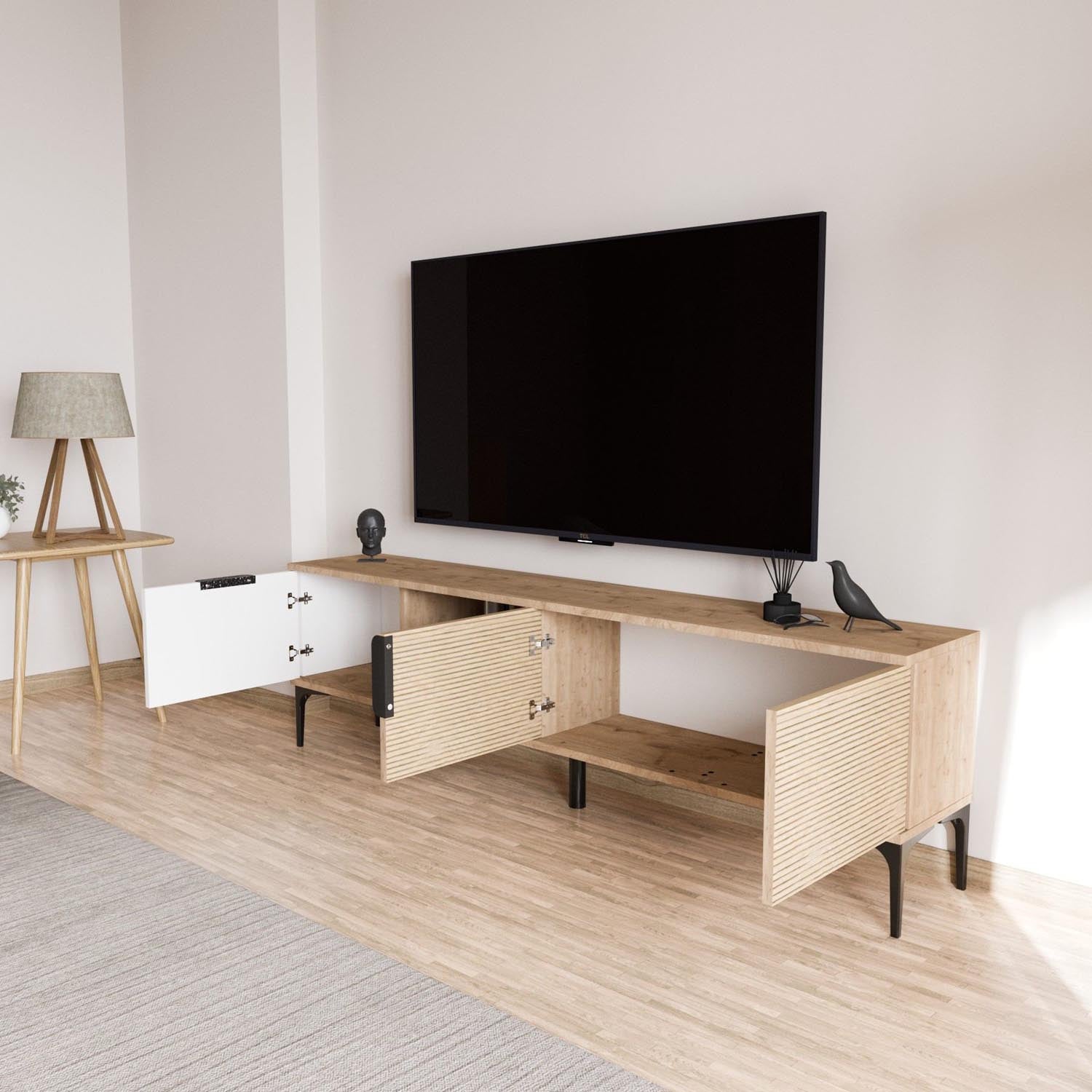 Tarz - White, Oak in Weisseiche präsentiert im Onlineshop von KAQTU Design AG. Sideboard ist von Hanah Home