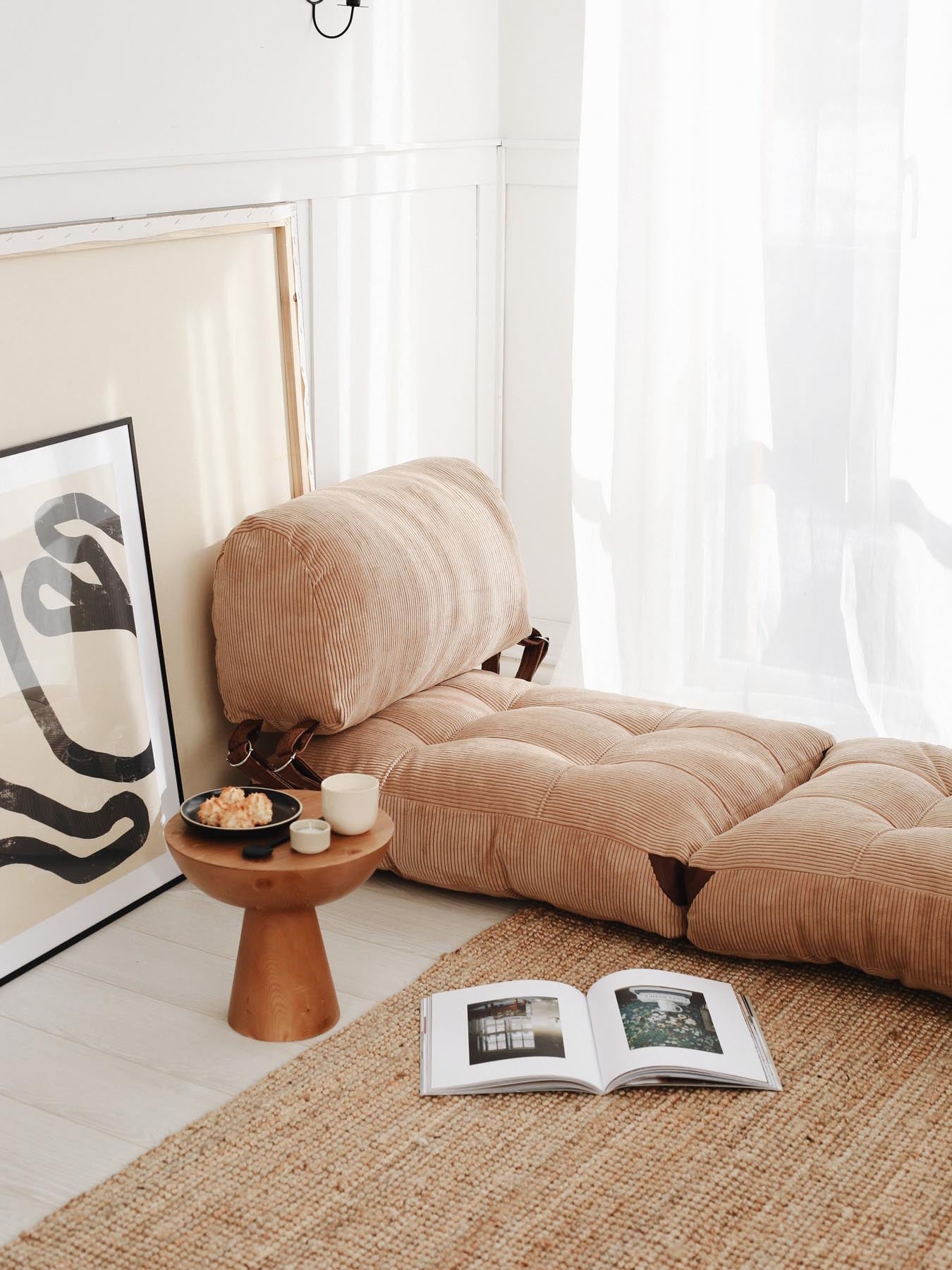 Fold Kadife - Camel in Kamel präsentiert im Onlineshop von KAQTU Design AG. Bettsofa ist von Atelier Del Sofa