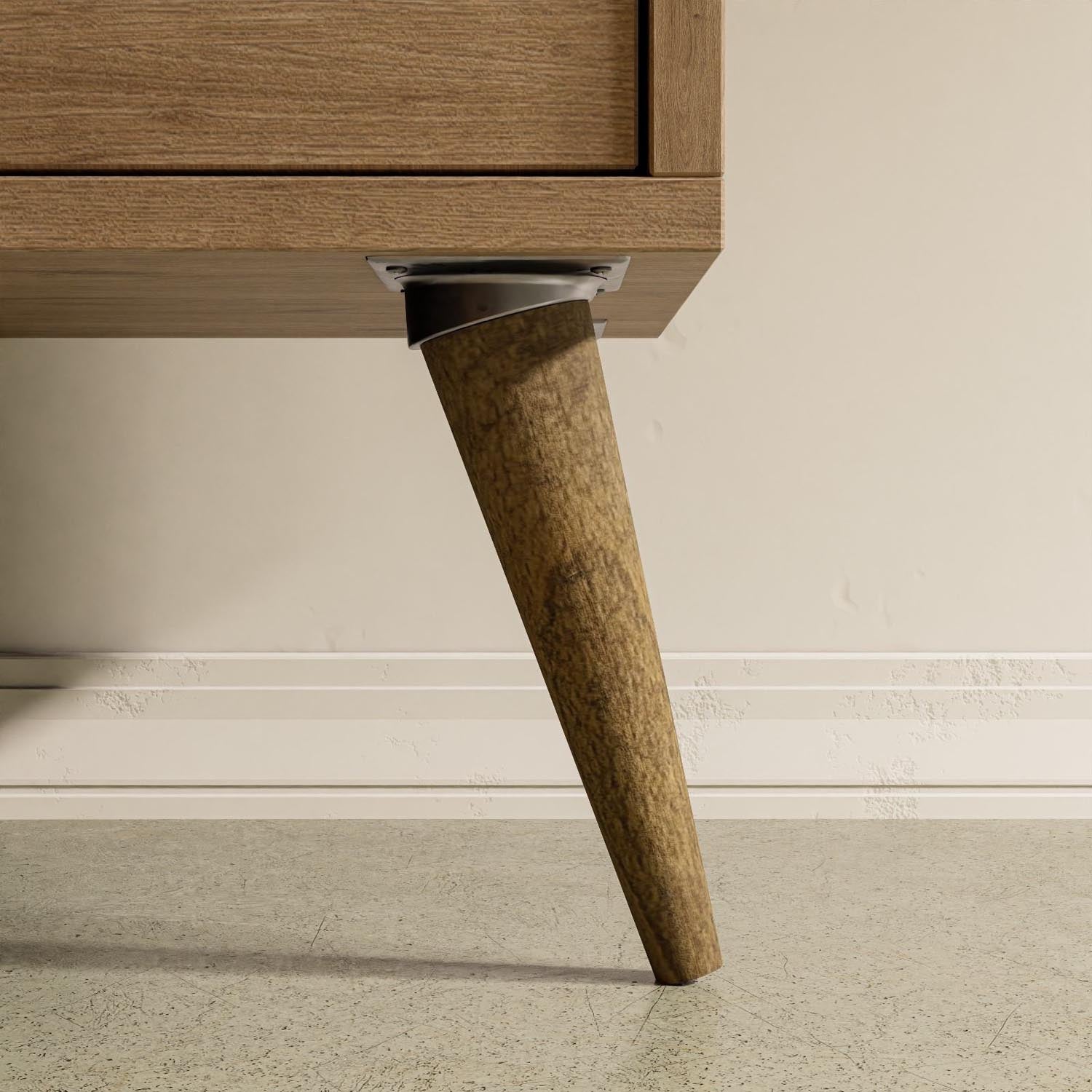 Carmen - 1532 in Eiche präsentiert im Onlineshop von KAQTU Design AG. Sideboard ist von Hanah Home
