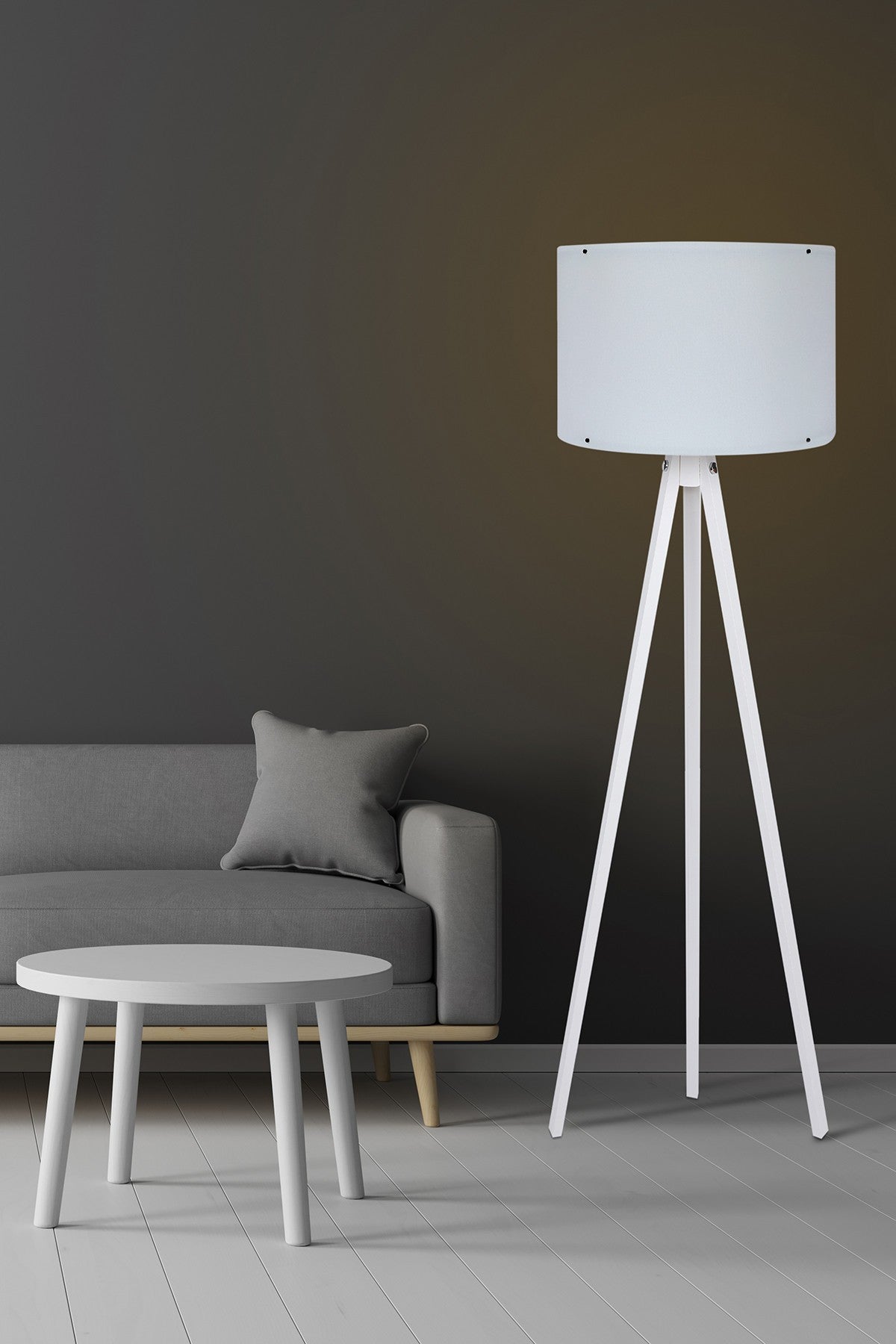 130 in Weiss präsentiert im Onlineshop von KAQTU Design AG. Stehleuchte ist von Opviq