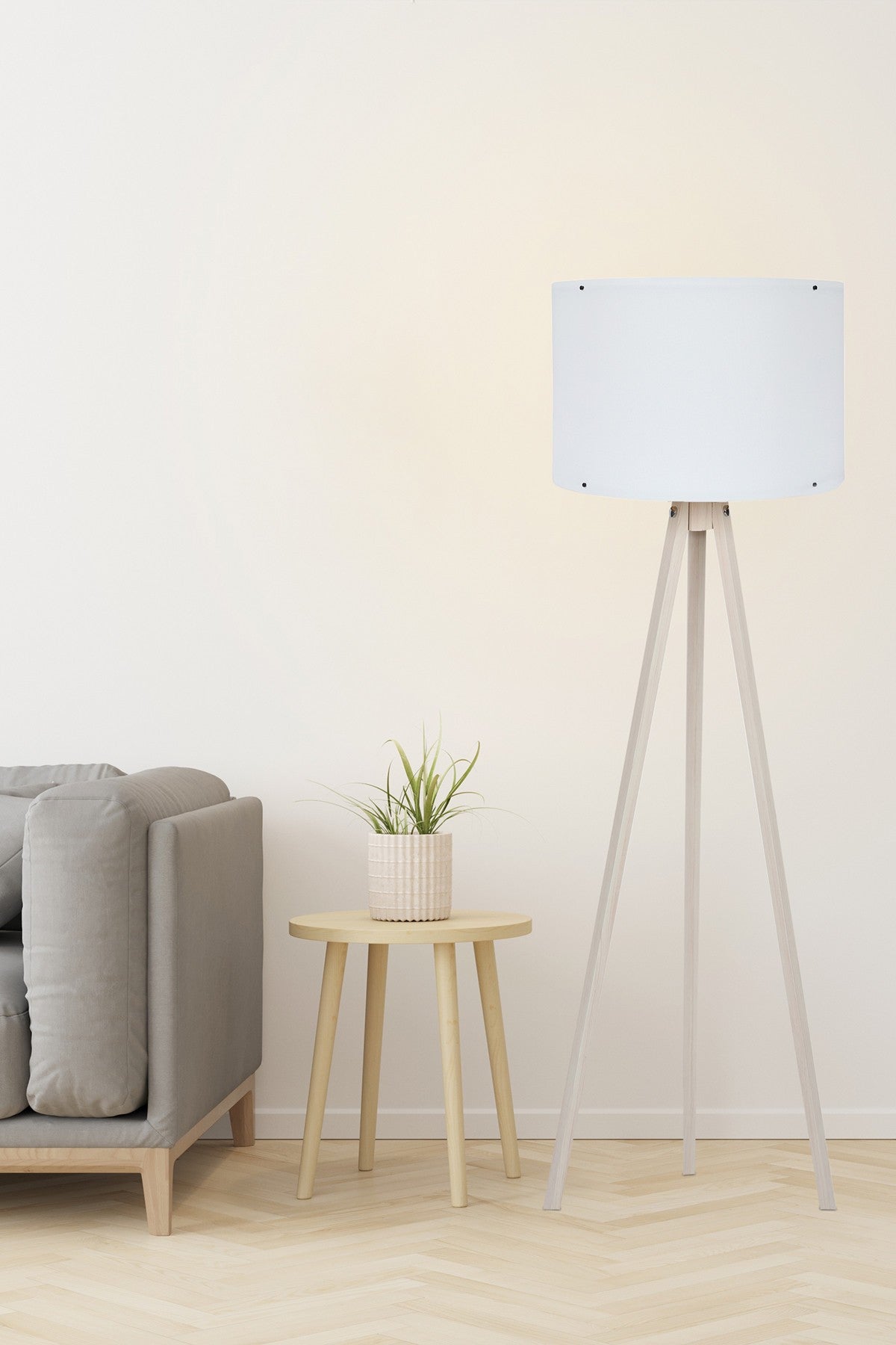 132 in Weiss
 Creme präsentiert im Onlineshop von KAQTU Design AG. Stehleuchte ist von Opviq