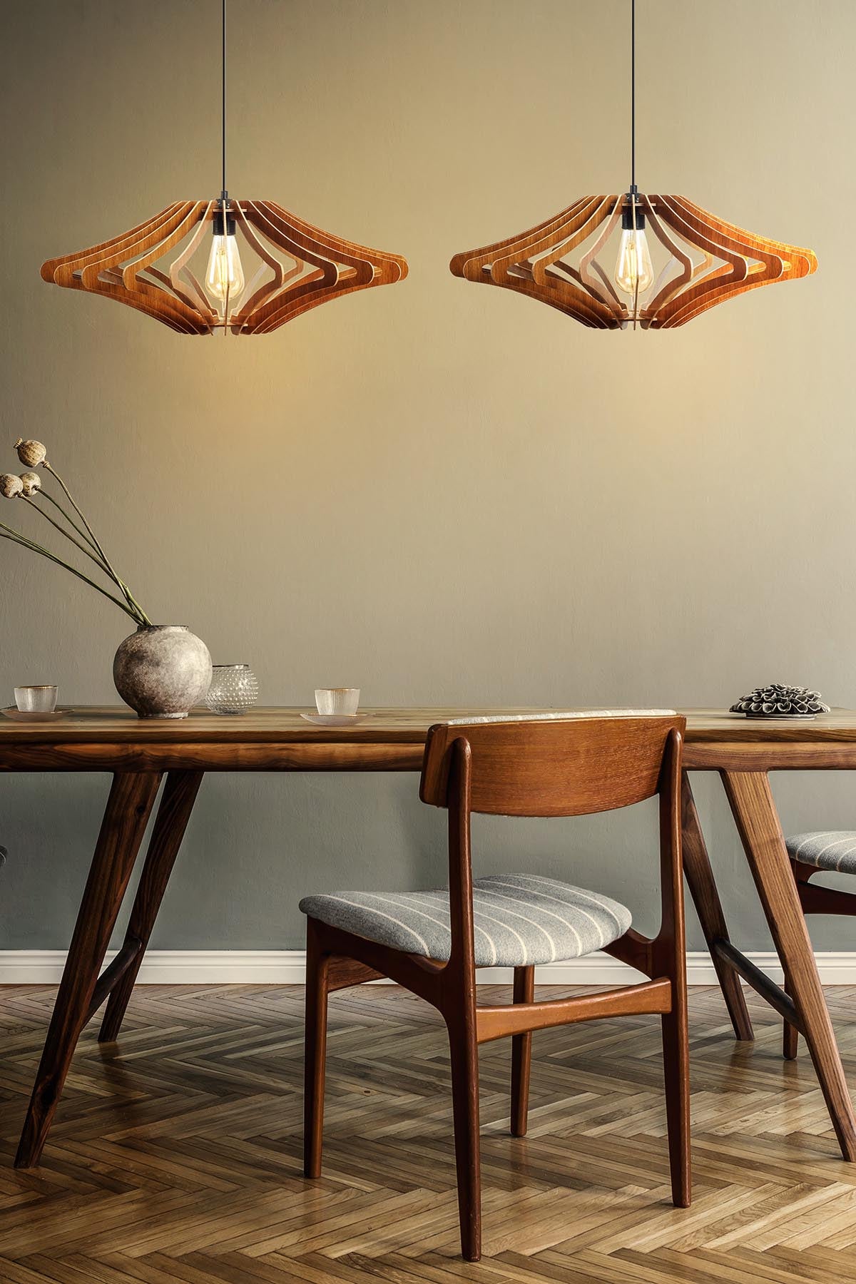 171 in Walnuss präsentiert im Onlineshop von KAQTU Design AG. Pendelleuchte ist von Opviq
