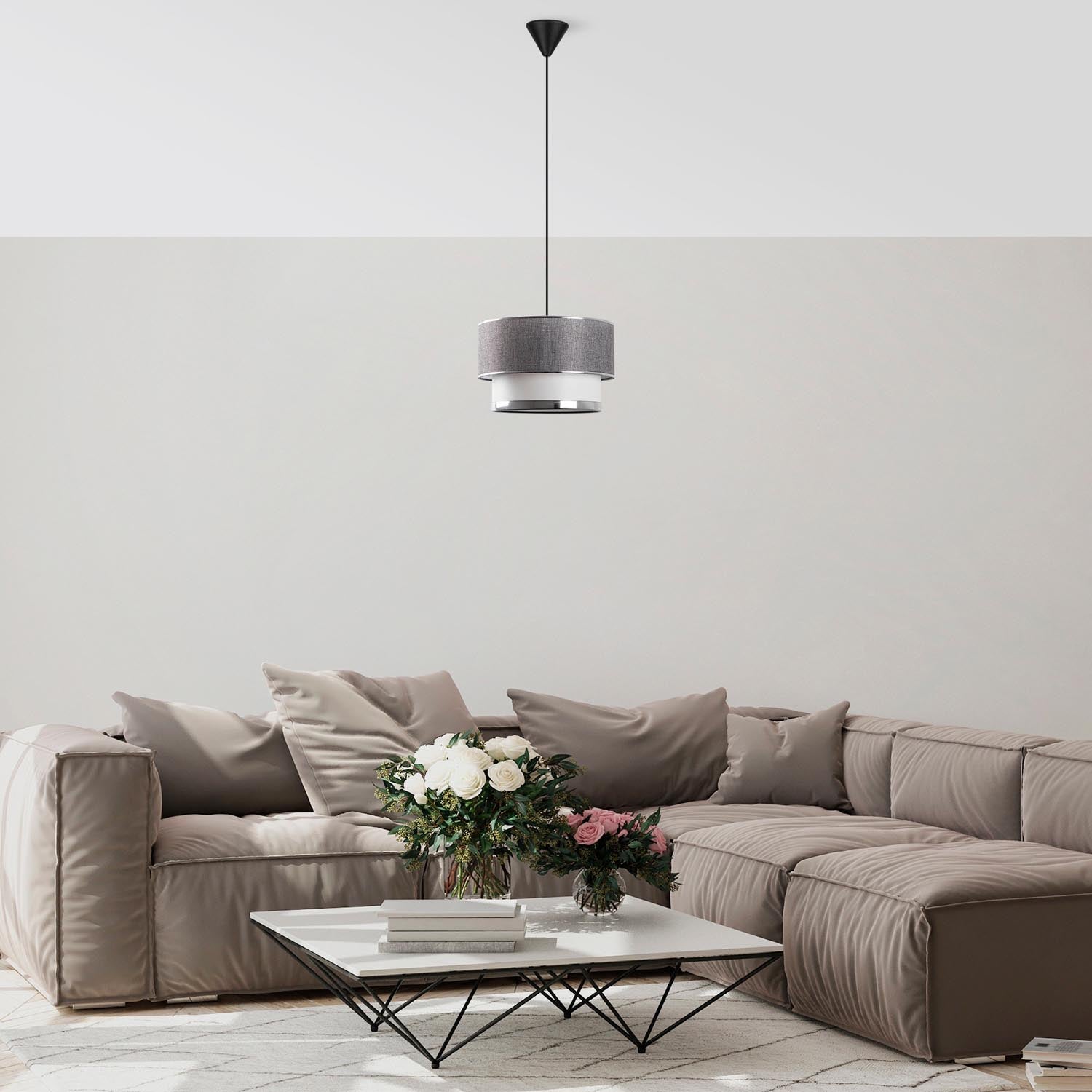 Cake - Grey, Silver in Grau Silber präsentiert im Onlineshop von KAQTU Design AG. Pendelleuchte ist von Opviq