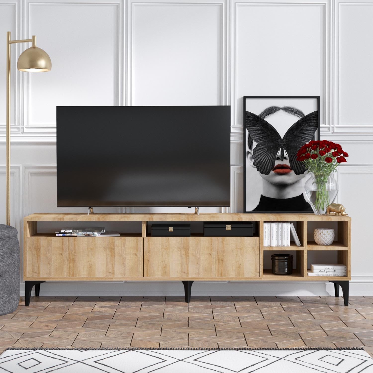 Eva in Eiche präsentiert im Onlineshop von KAQTU Design AG. Sideboard ist von Hanah Home