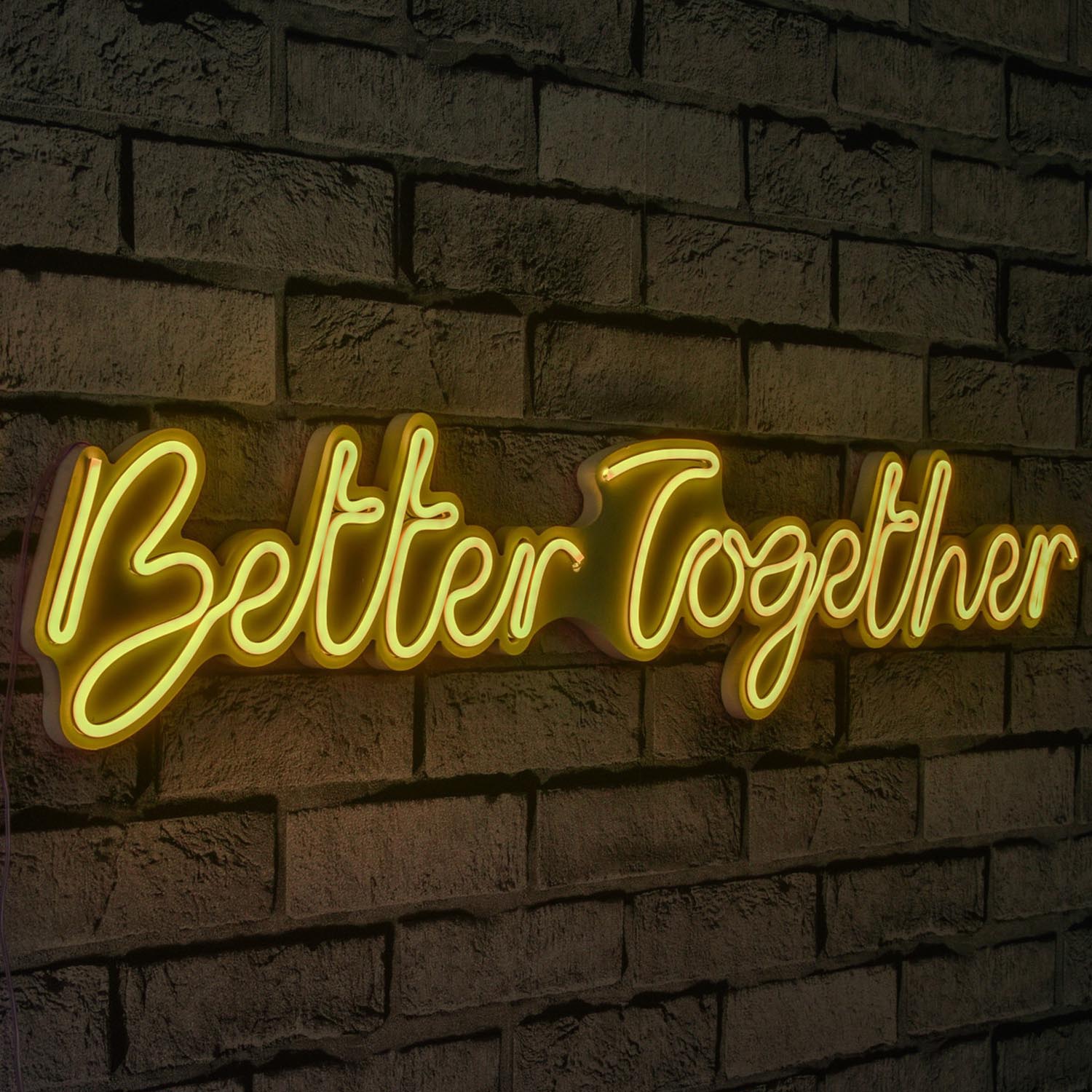 Better Together - Yellow in Gelb präsentiert im Onlineshop von KAQTU Design AG. Wandleuchte ist von Wallity
