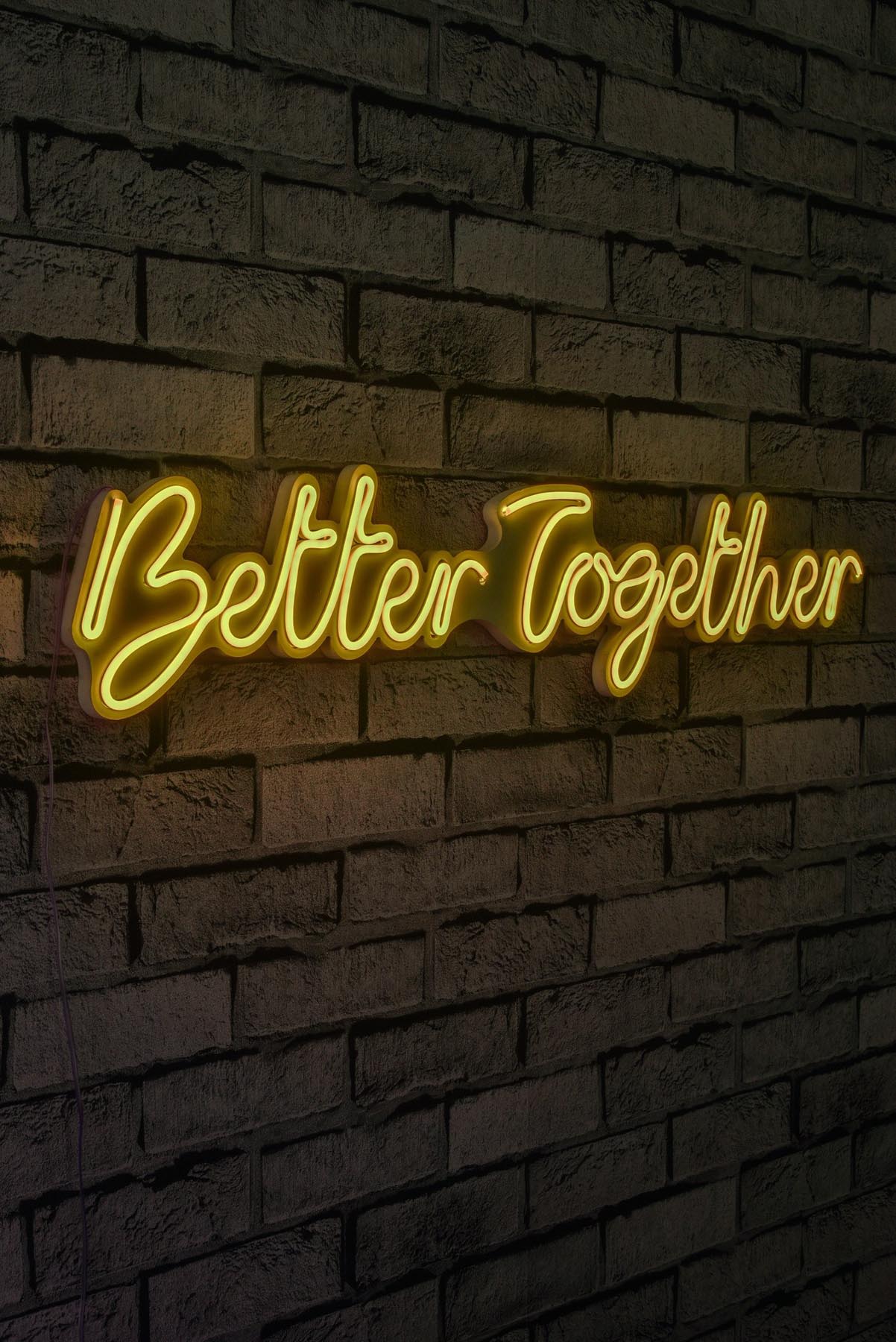 Better Together - Yellow in Gelb präsentiert im Onlineshop von KAQTU Design AG. Wandleuchte ist von Wallity