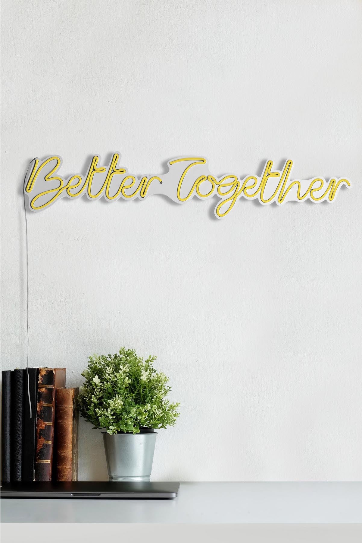 Better Together - Yellow in Gelb präsentiert im Onlineshop von KAQTU Design AG. Wandleuchte ist von Wallity
