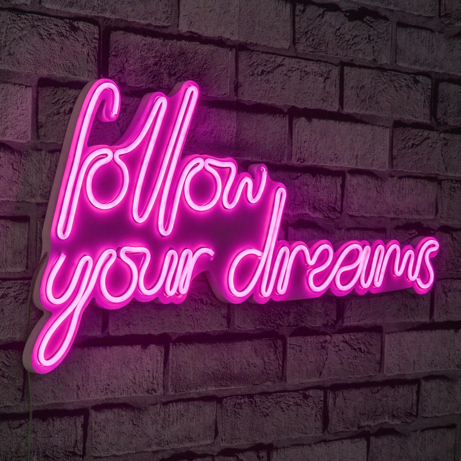 Follow Your Dreams - Pink in Rosa präsentiert im Onlineshop von KAQTU Design AG. Wandleuchte ist von Wallity