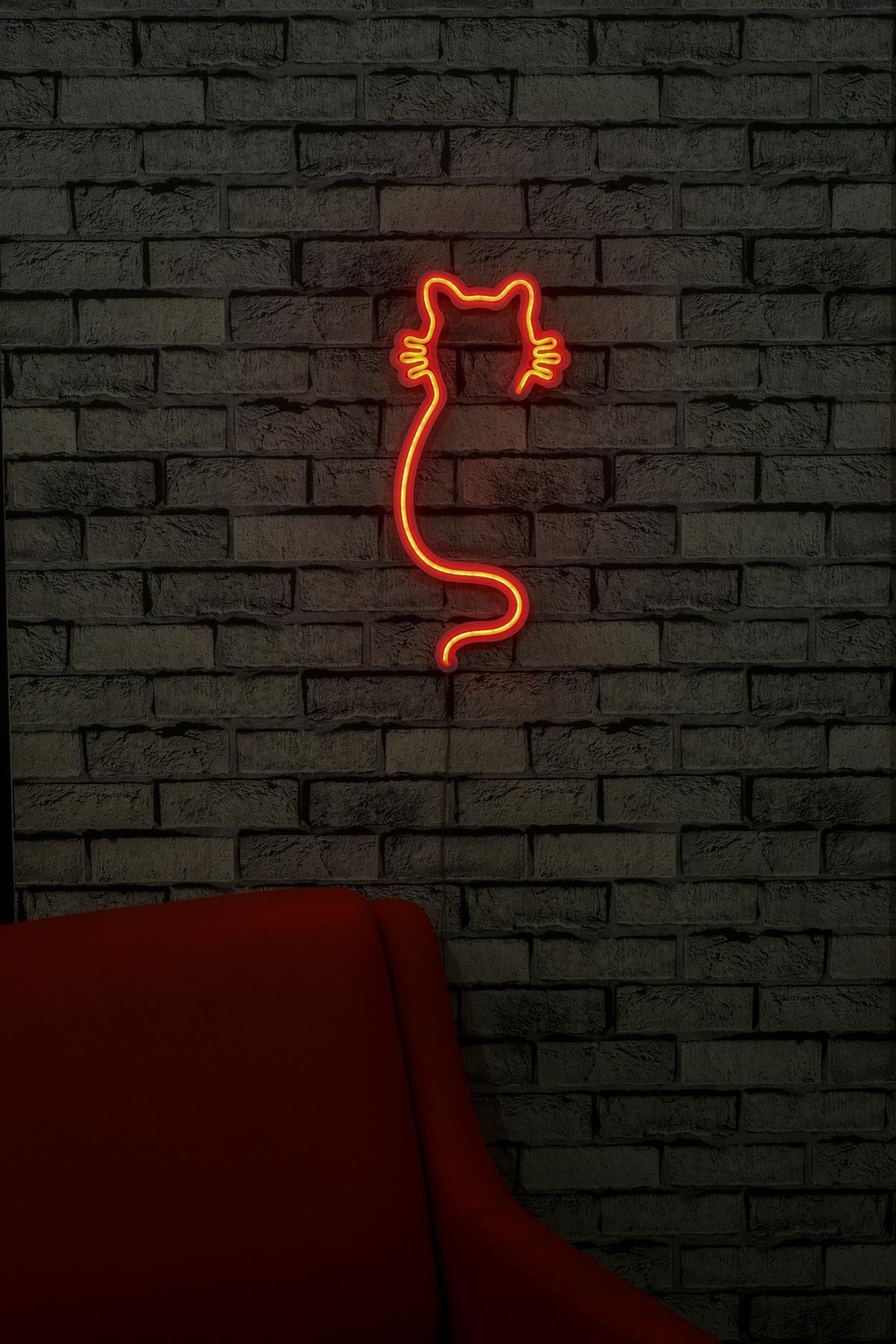 Cat - Red in Rot präsentiert im Onlineshop von KAQTU Design AG. Wandleuchte ist von Wallity