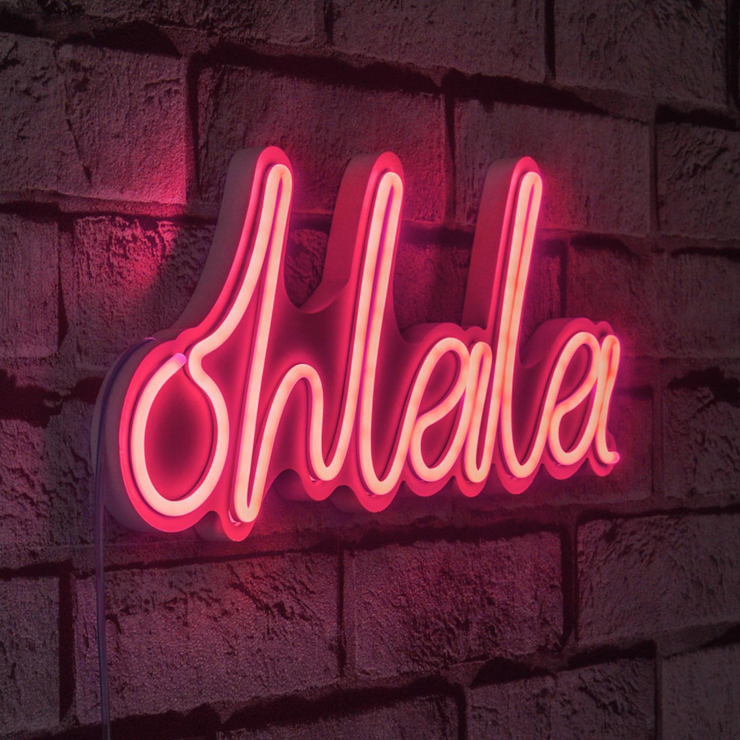 Oh La La - Pink in Rosa präsentiert im Onlineshop von KAQTU Design AG. Wandleuchte ist von Wallity
