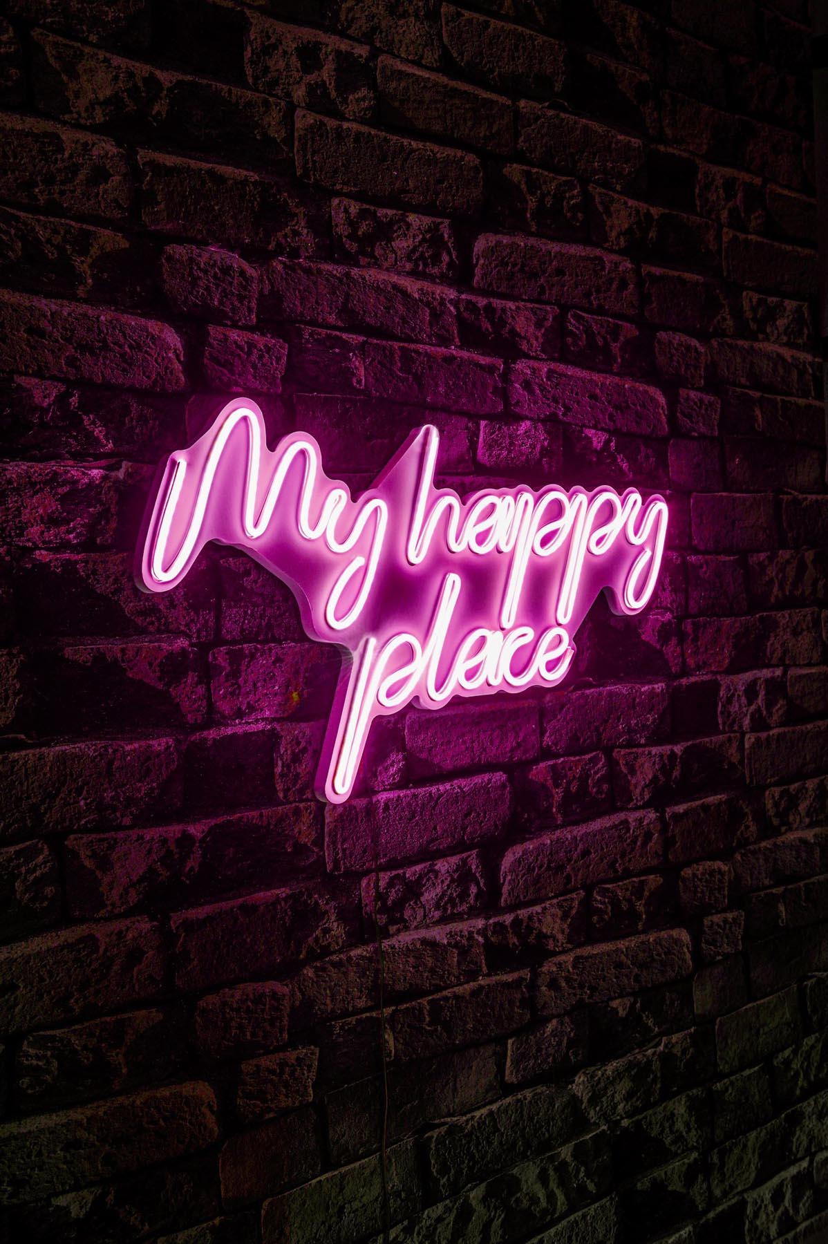 My Happy Place - Pink in Rosa präsentiert im Onlineshop von KAQTU Design AG. Wandleuchte ist von Wallity