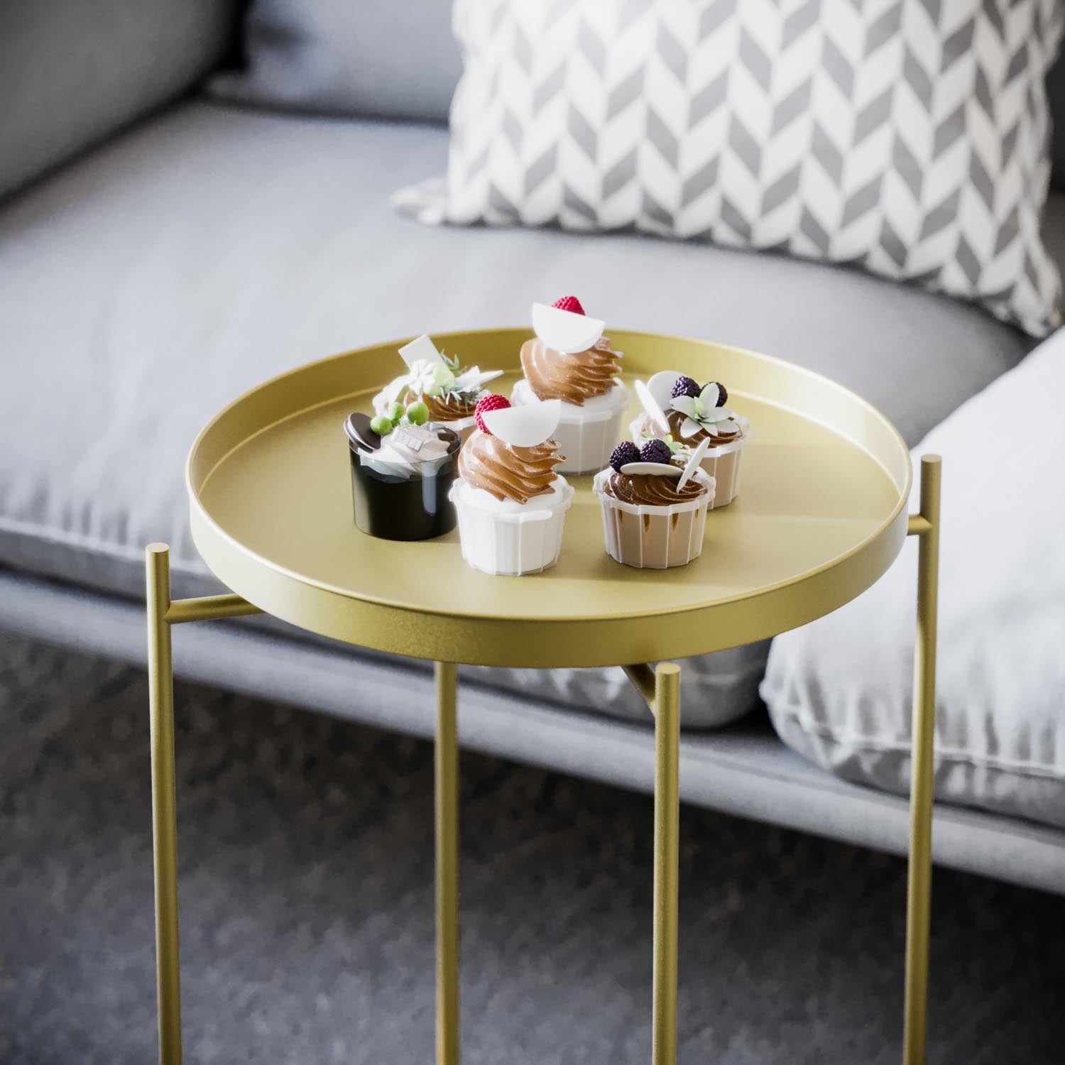 Shb-007-A in Gold präsentiert im Onlineshop von KAQTU Design AG. Beistelltisch ist von Hanah Home