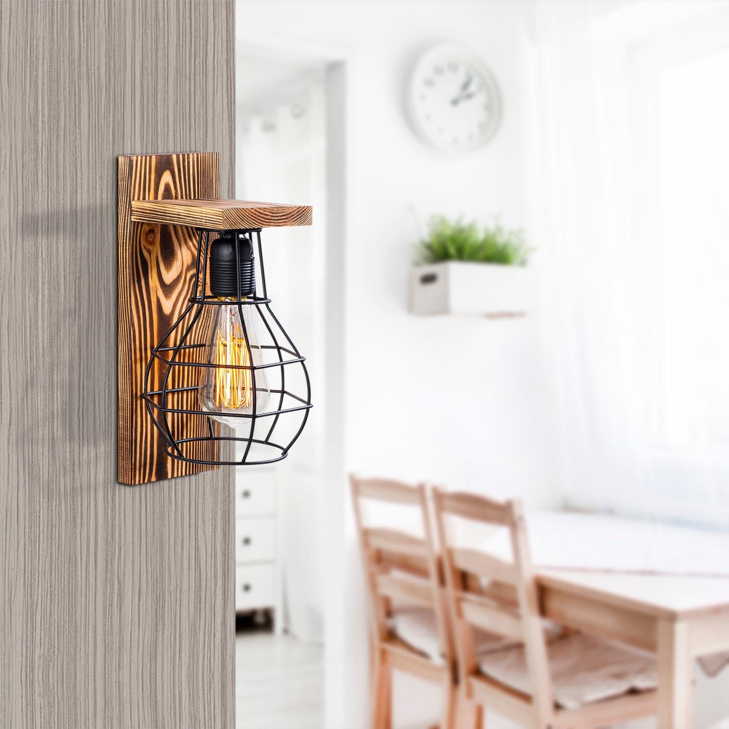 Erebos - 121-A in Holz präsentiert im Onlineshop von KAQTU Design AG. Wandleuchte ist von Opviq